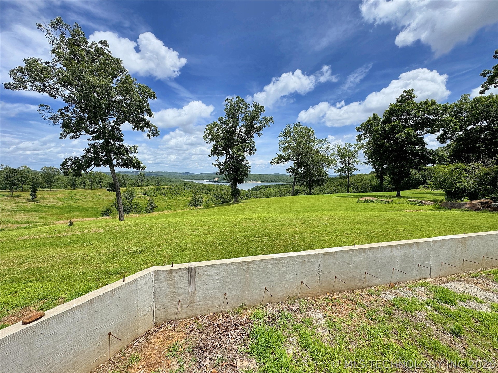 36240 S Magnolia Lane Property Photo 12