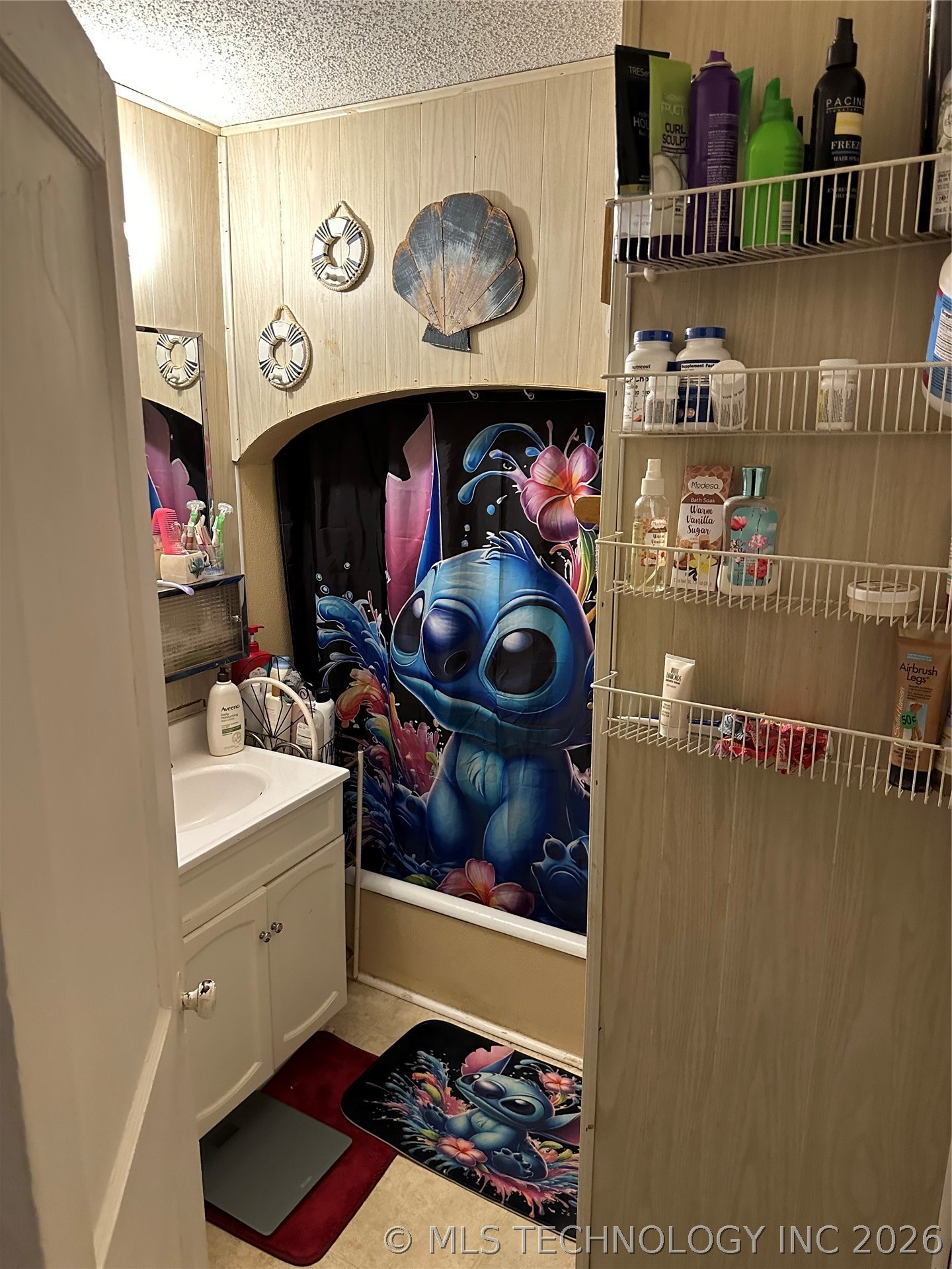 1407 E 66th Street North Property Photo 7