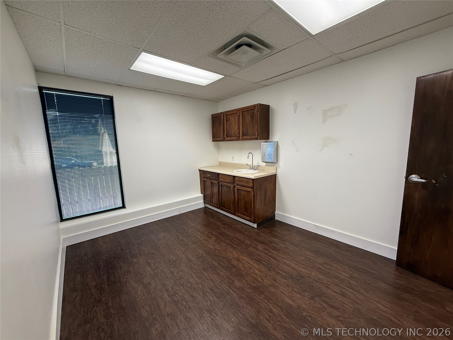 4625 Harvard Avenue A Property Photo 16