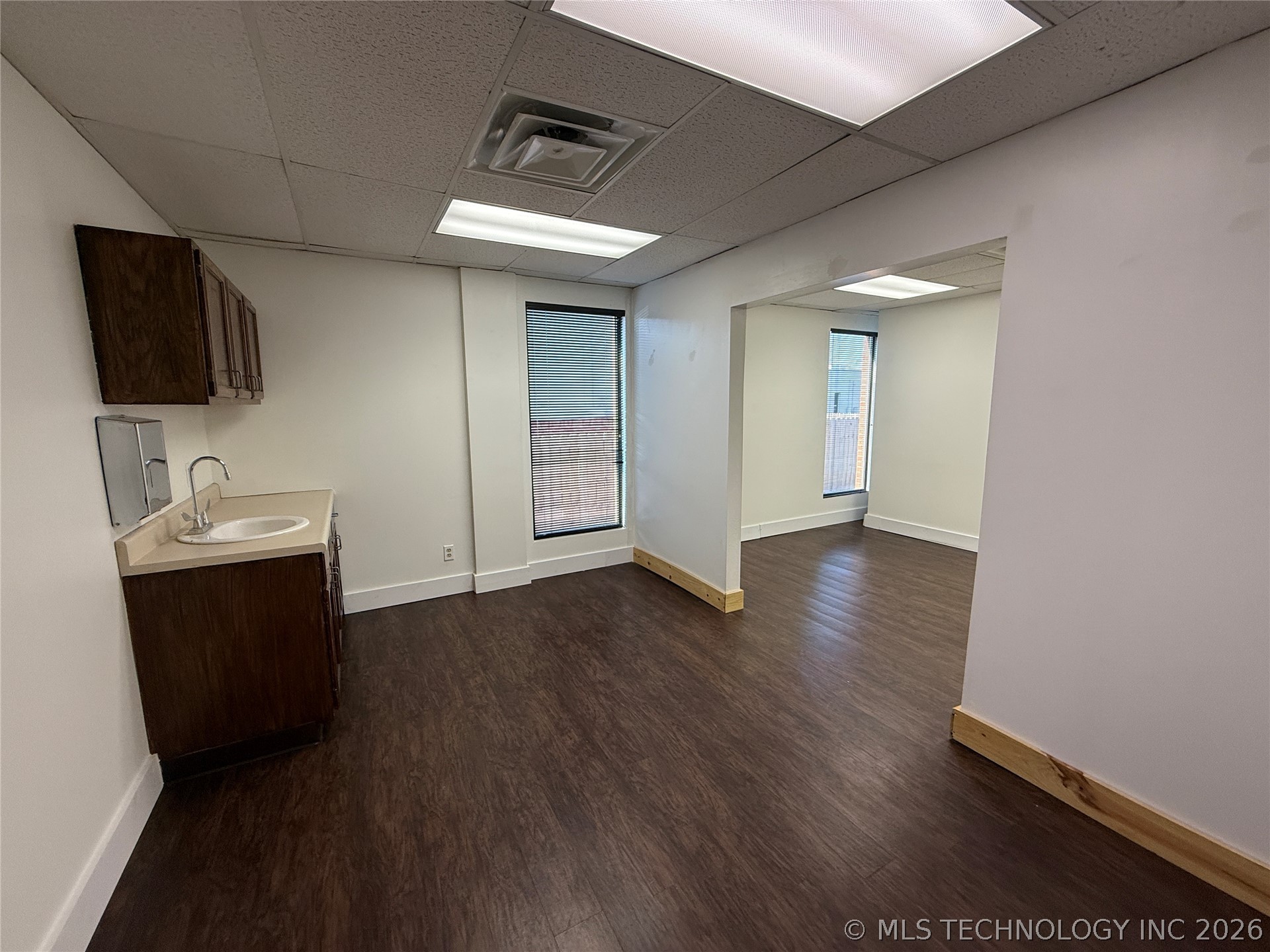 4625 Harvard Avenue A Property Photo 19