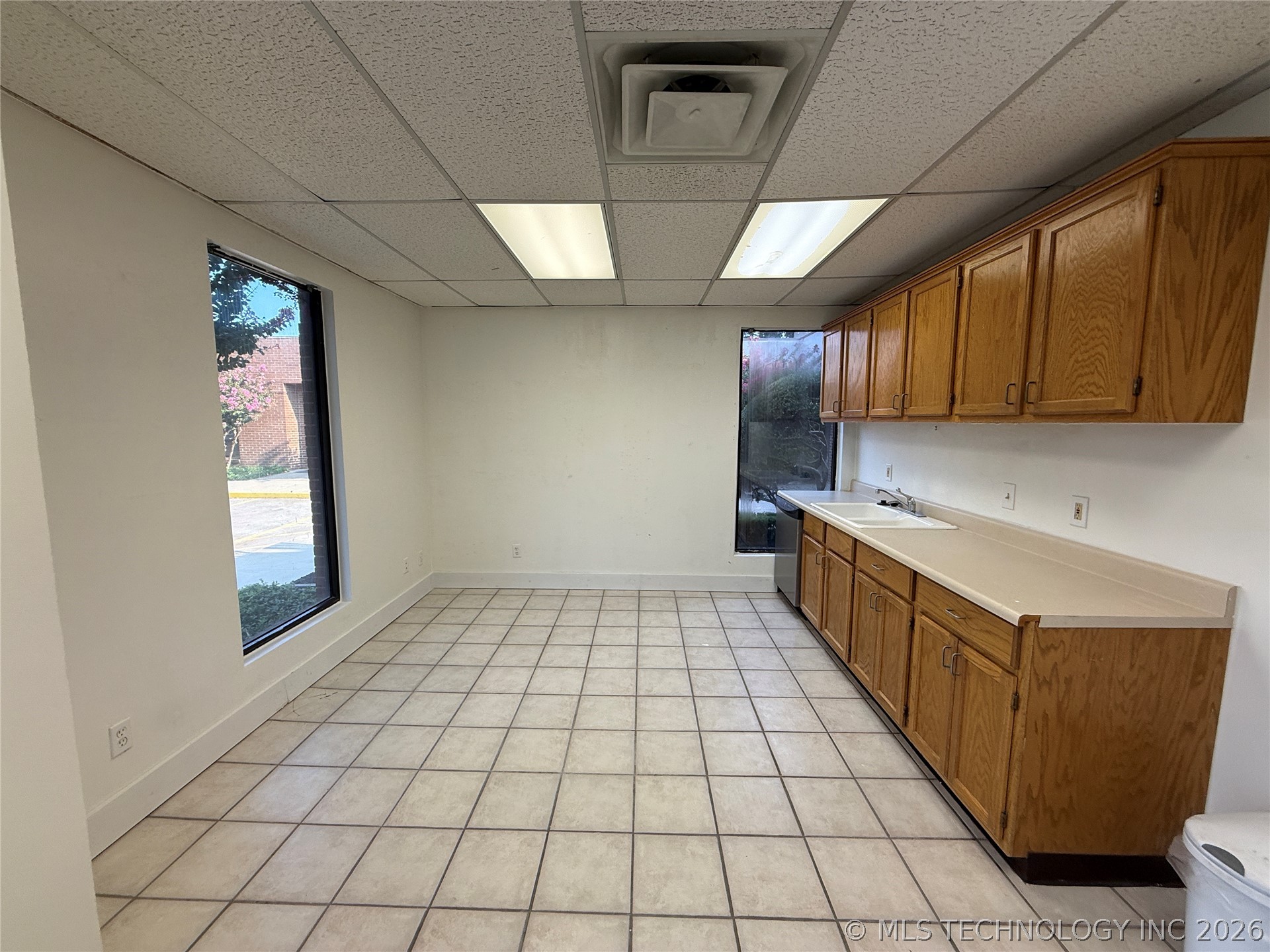 4625 Harvard Avenue A Property Photo 30