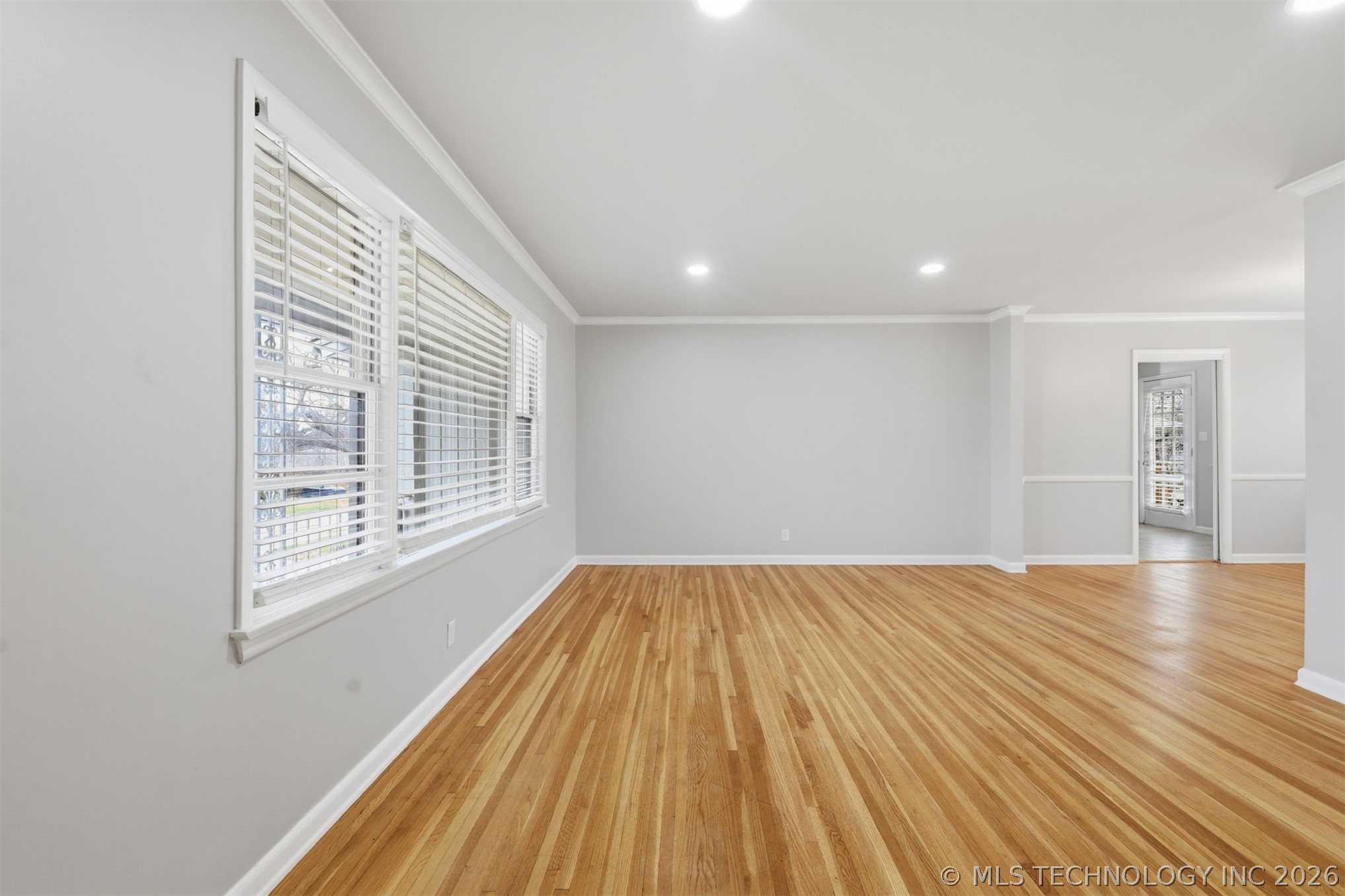4635 E 37th Place Property Photo 12
