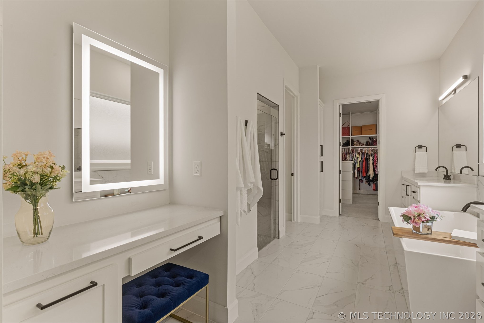 12031 S Urbana Avenue Property Photo 8