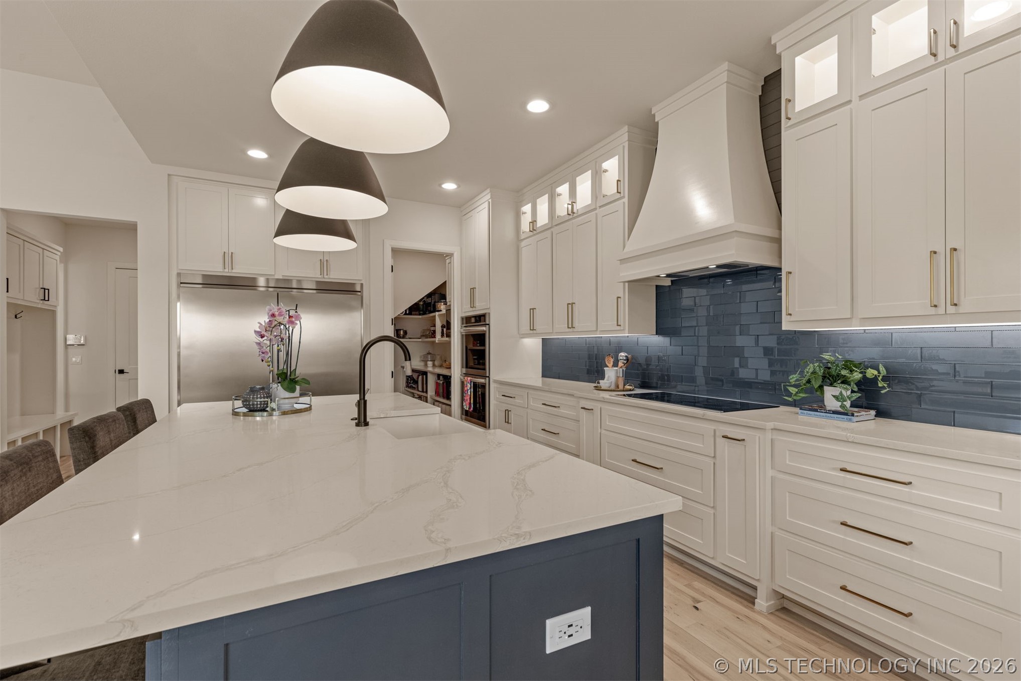 12031 S Urbana Avenue Property Photo 15