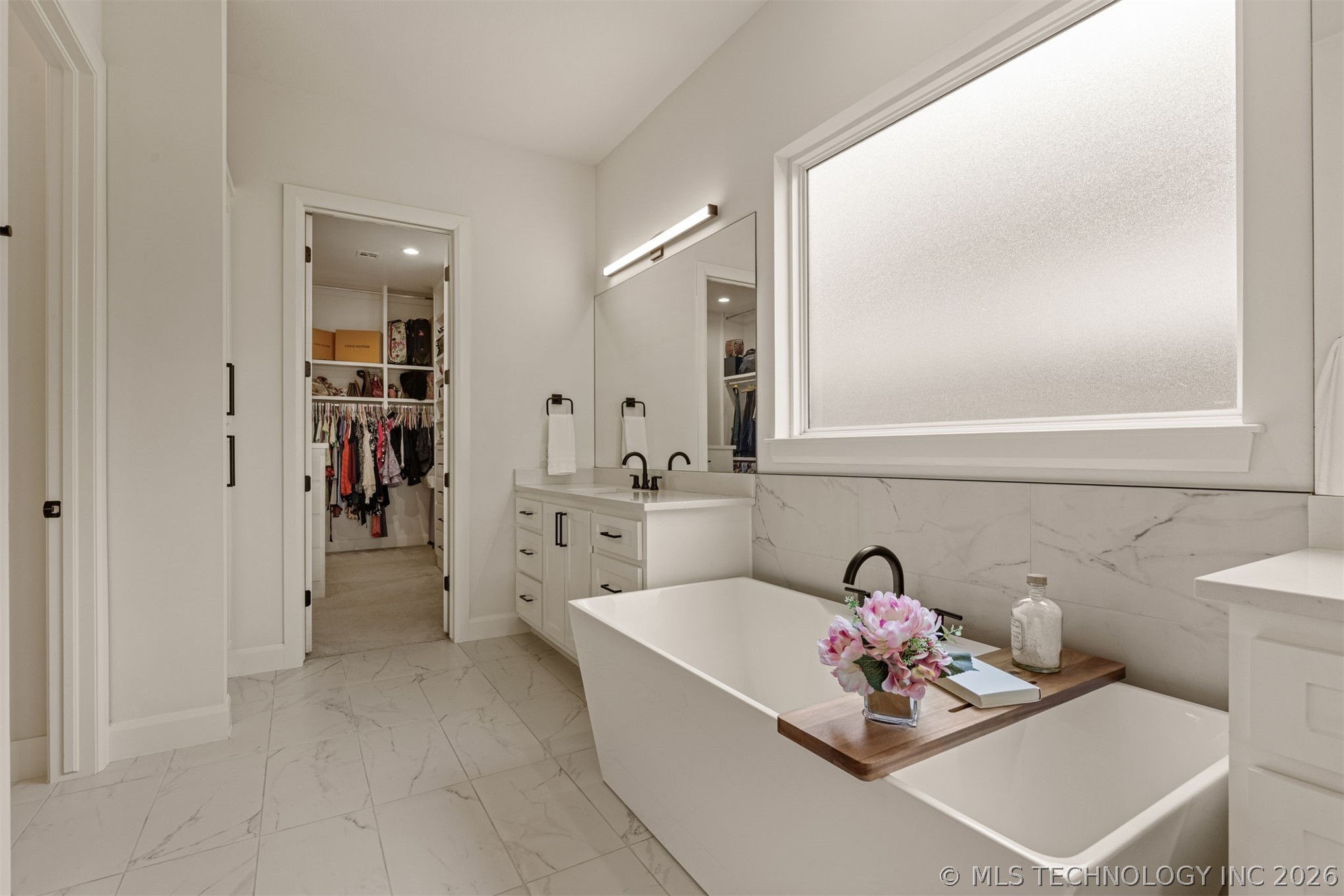 12031 S Urbana Avenue Property Photo 32