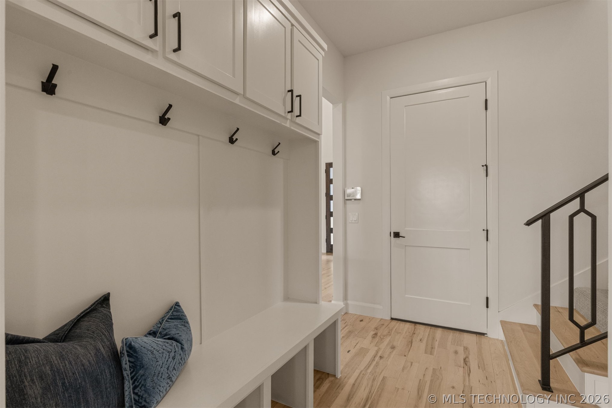 12031 S Urbana Avenue Property Photo 37