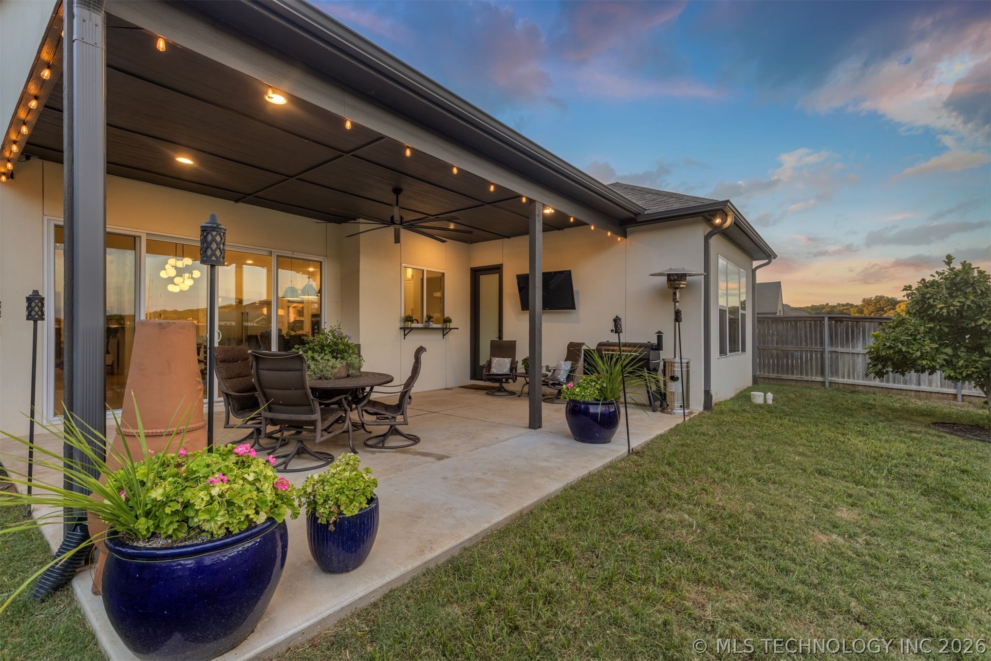 12031 S Urbana Avenue Property Photo 62