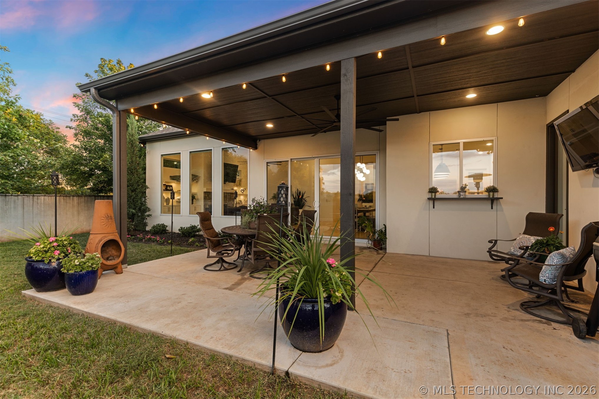 12031 S Urbana Avenue Property Photo 63