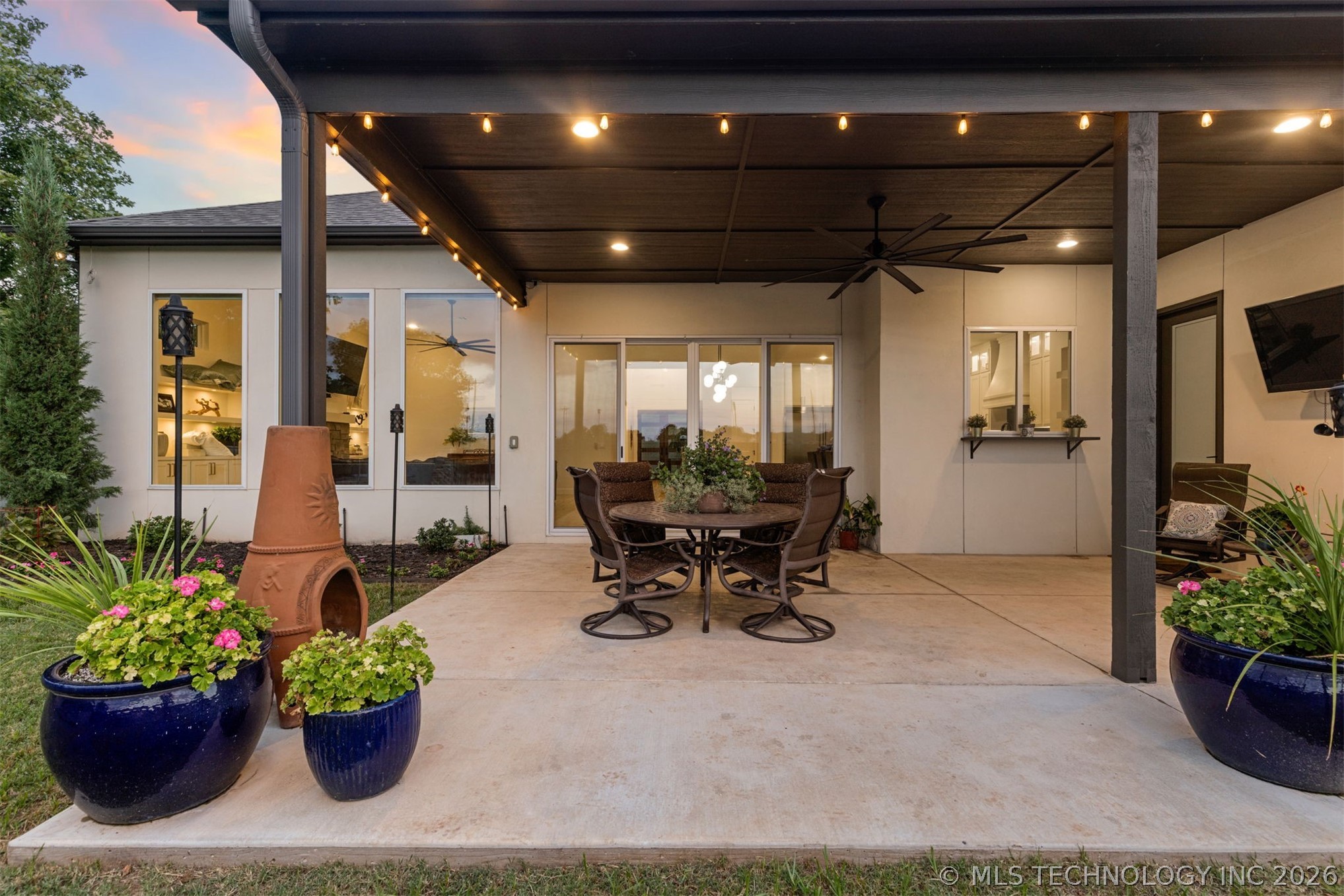 12031 S Urbana Avenue Property Photo 65