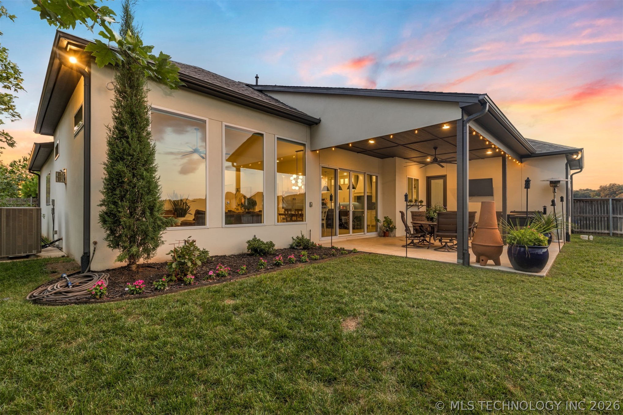 12031 S Urbana Avenue Property Photo 68