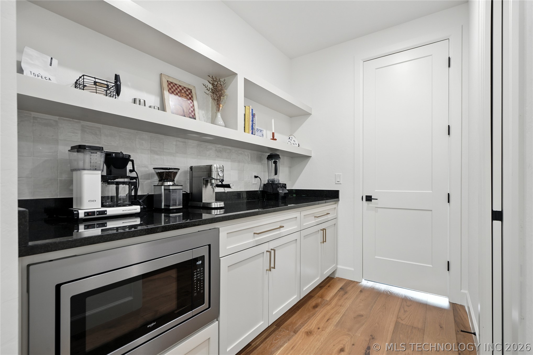 10339 Gary Place Property Photo 9