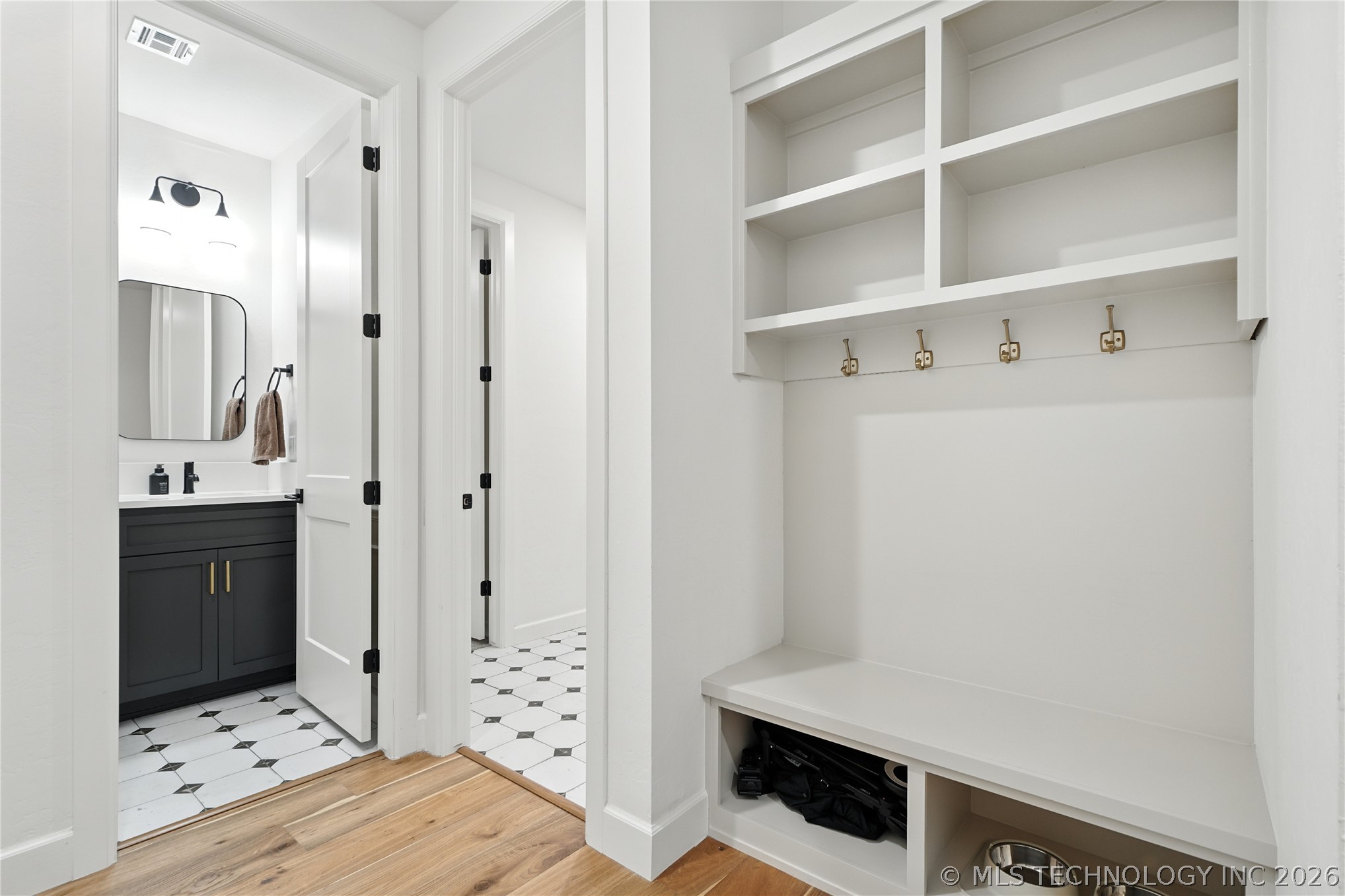 10339 Gary Place Property Photo 16