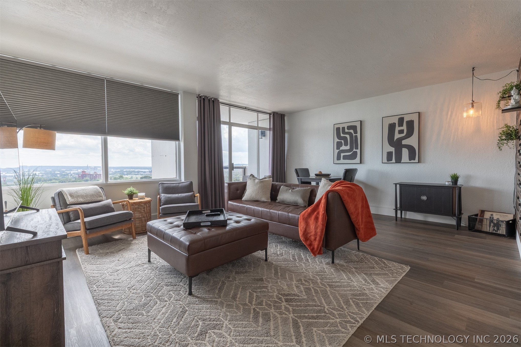 410 W 7th Street 1622 Property Photo 13