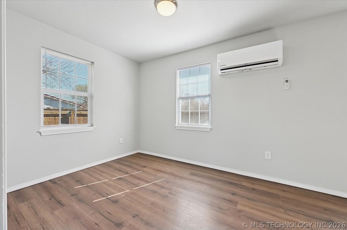 3626 W Admiral Boulevard Property Photo 12