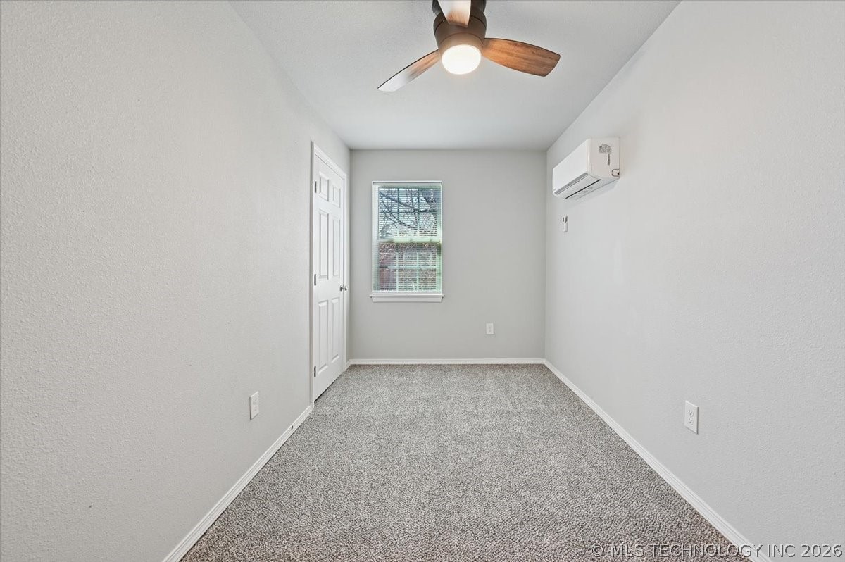 3626 W Admiral Boulevard Property Photo 14
