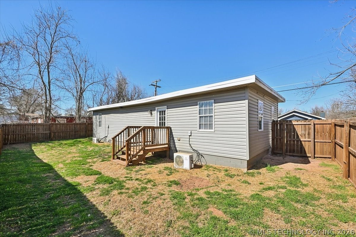 3626 W Admiral Boulevard Property Photo 25
