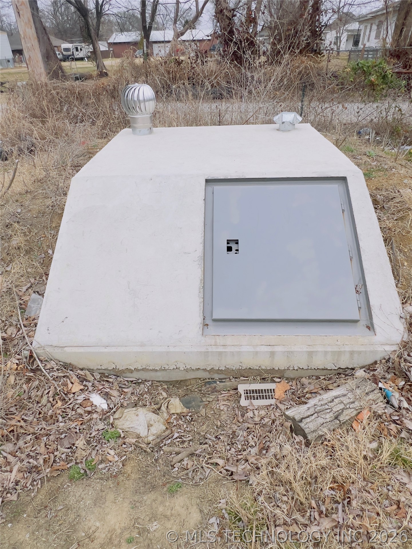 116 N Seminole Avenue Property Photo 2