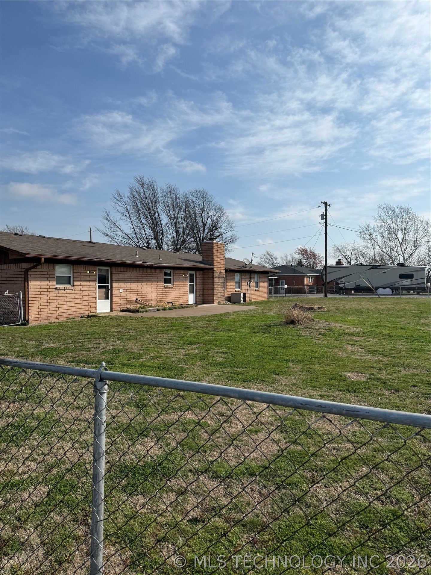 2607201 Property Photo 5