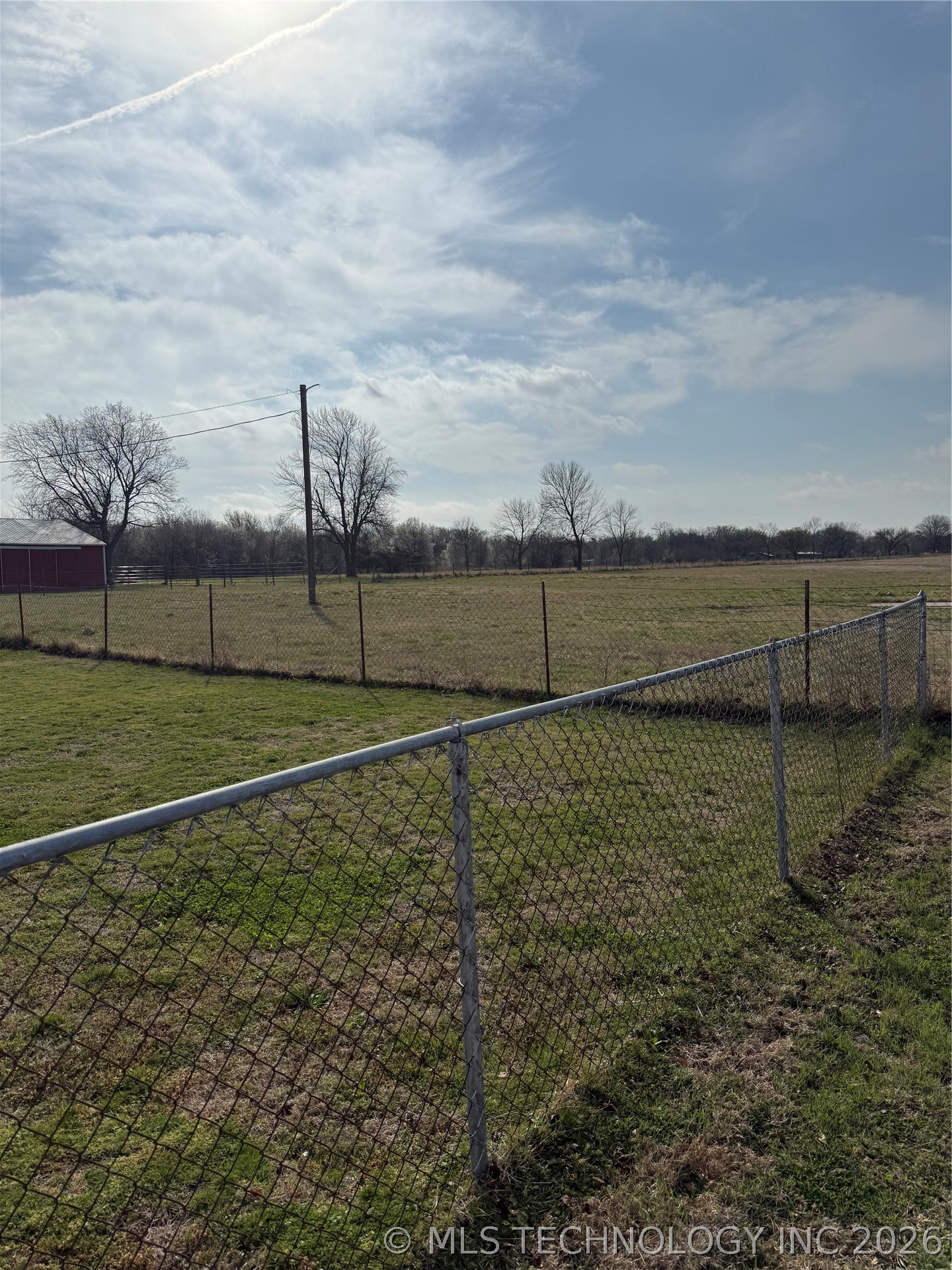 2607201 Property Photo 6