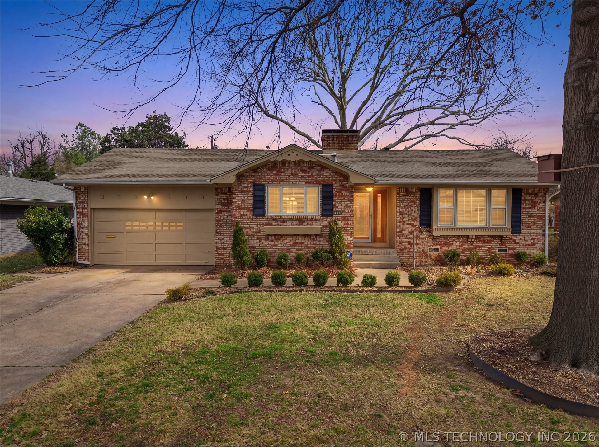 5633 S Yorktown Place Property Photo 1