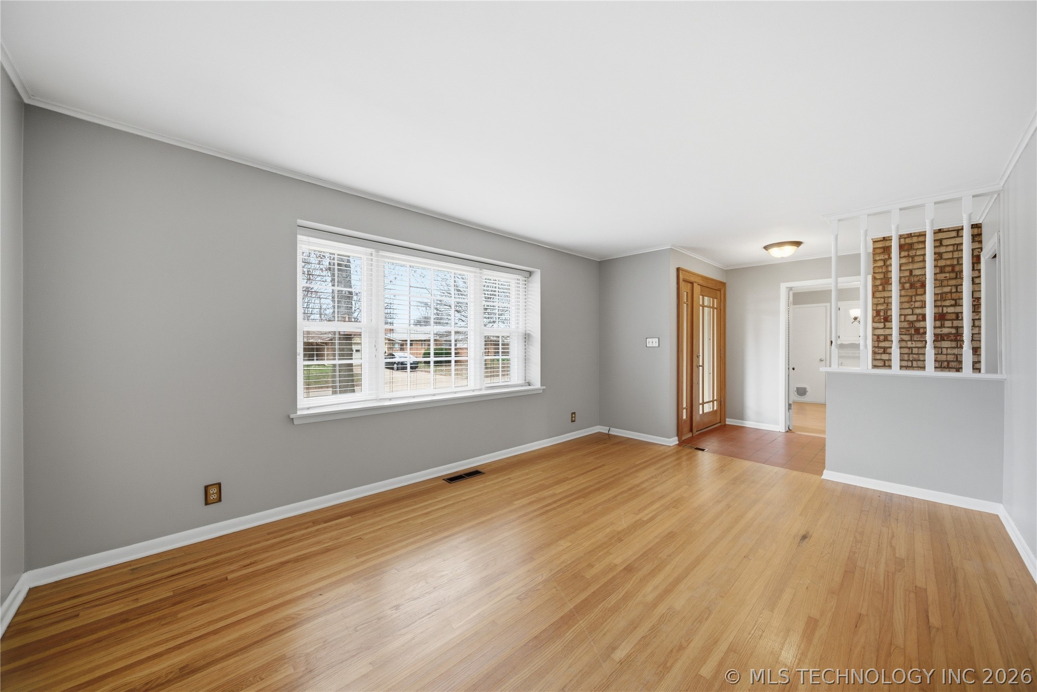 5633 S Yorktown Place Property Photo 9