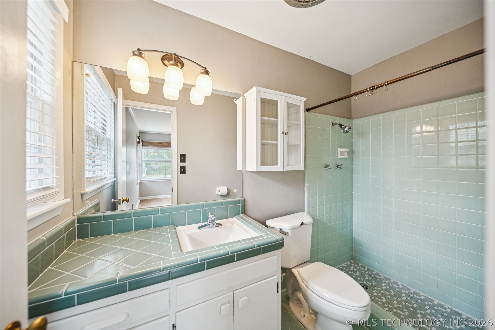 5633 S Yorktown Place Property Photo 18