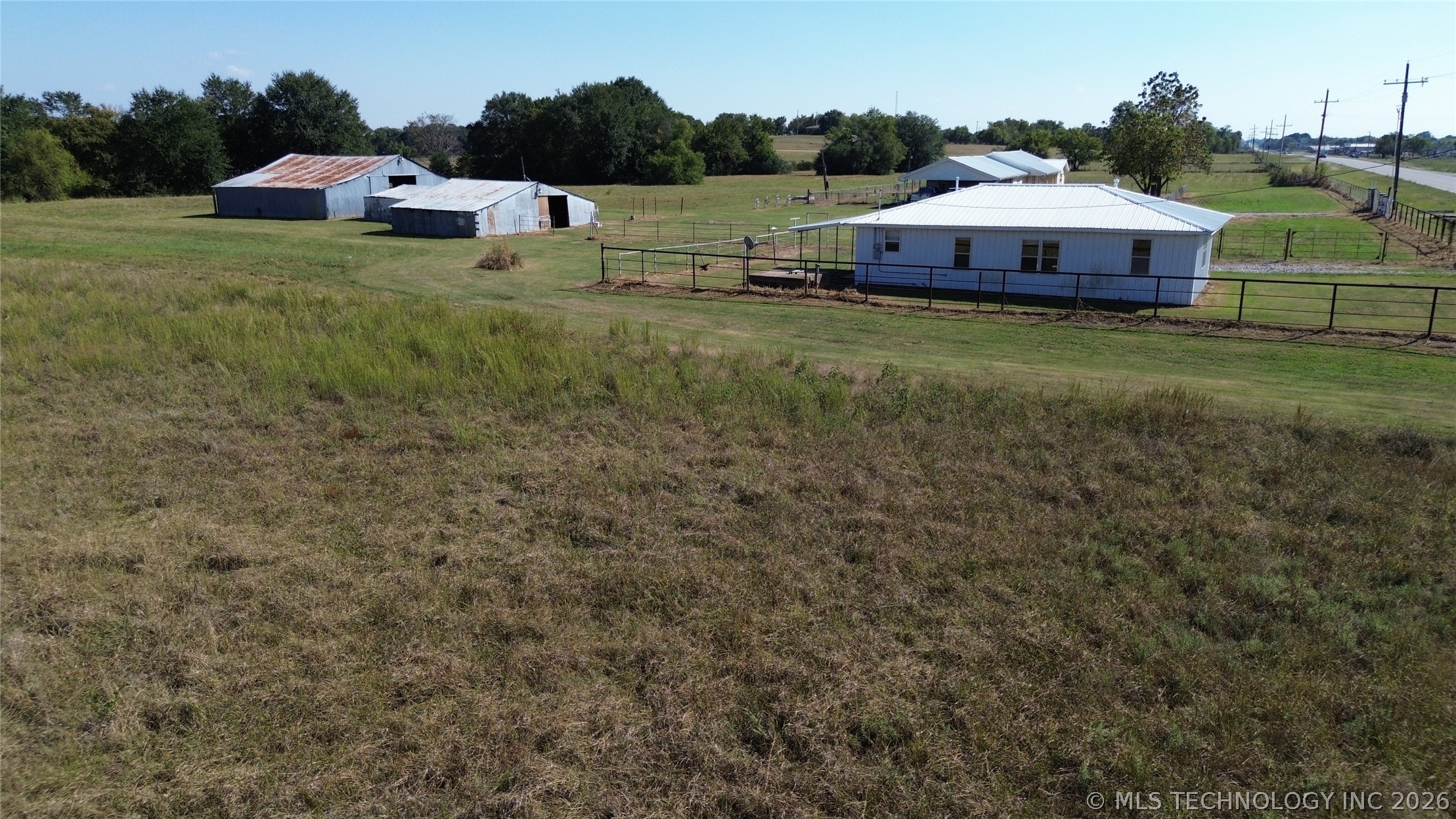 17244 Lake Highway Property Photo 1