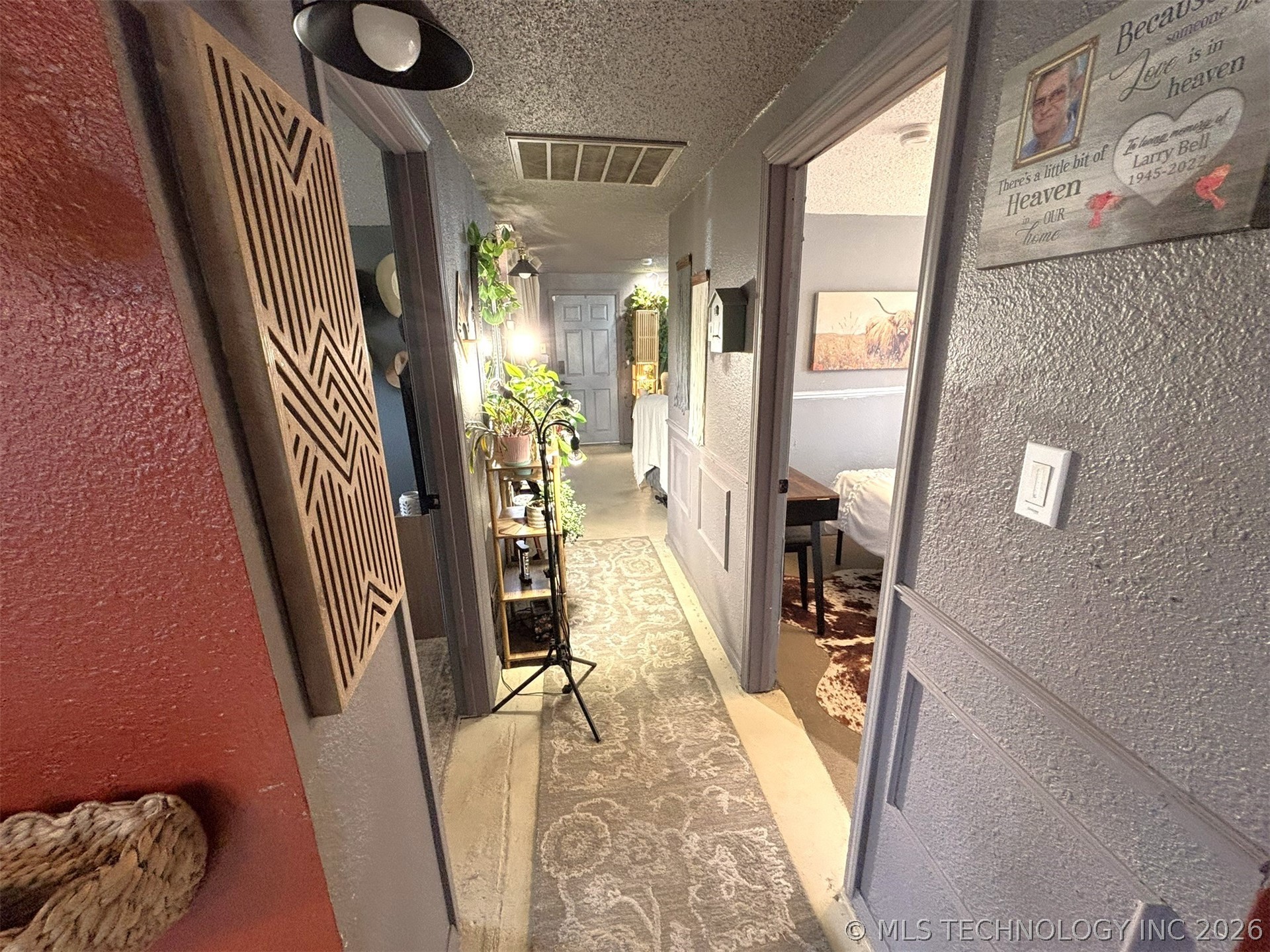 423334 E 1020 Property Photo 16