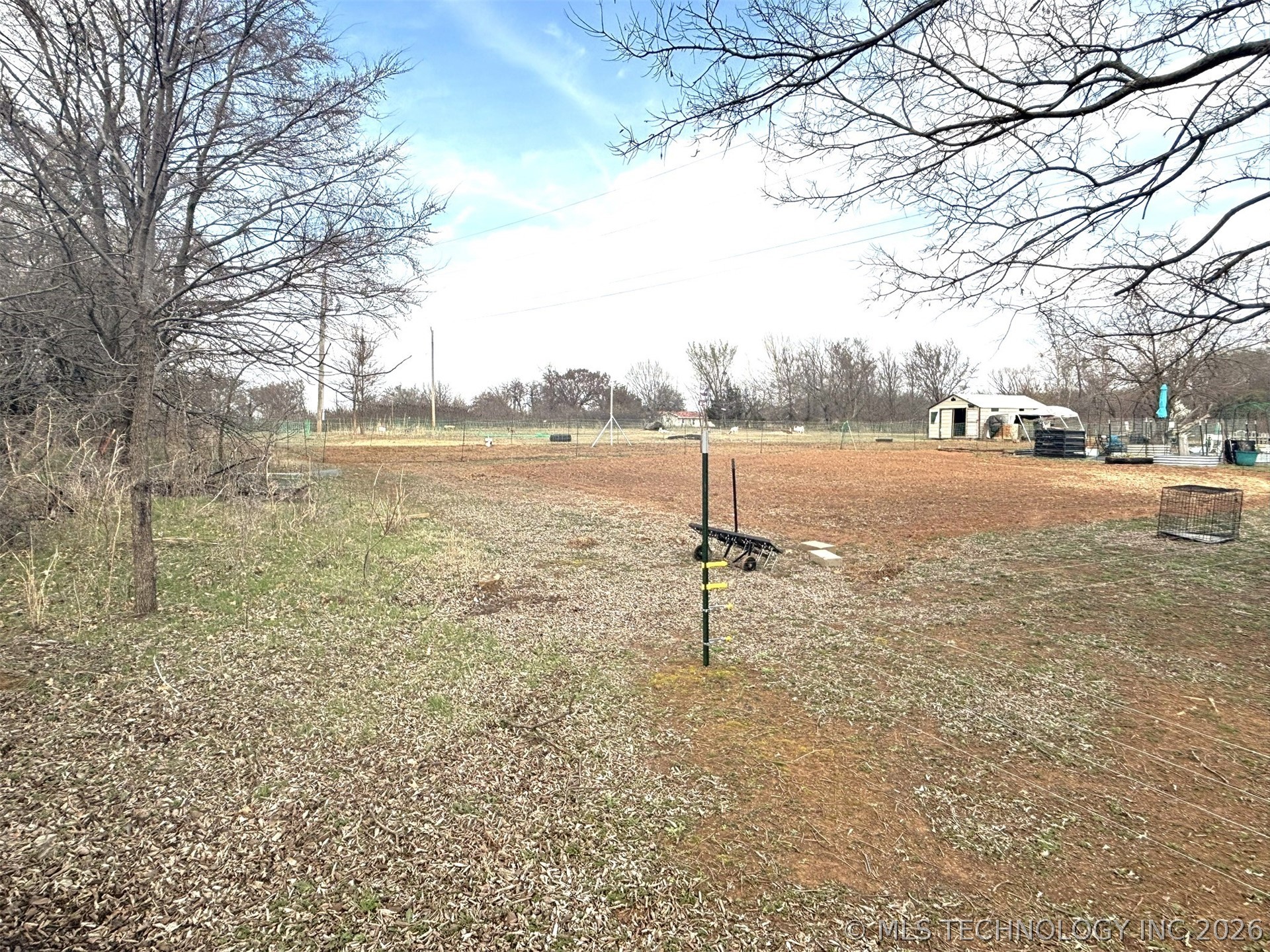 423334 E 1020 Property Photo 51