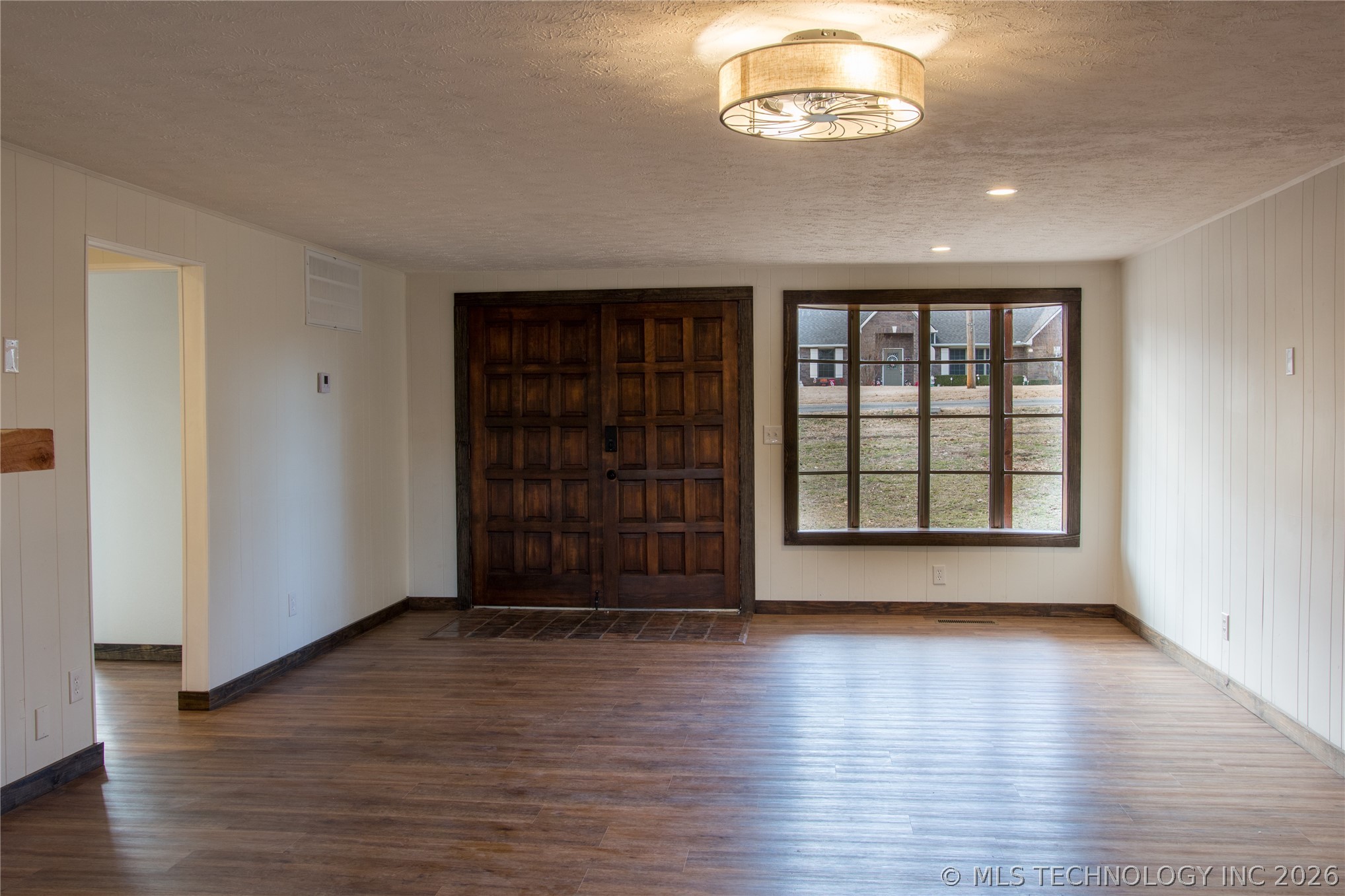 244 Covey Lane Property Photo 5