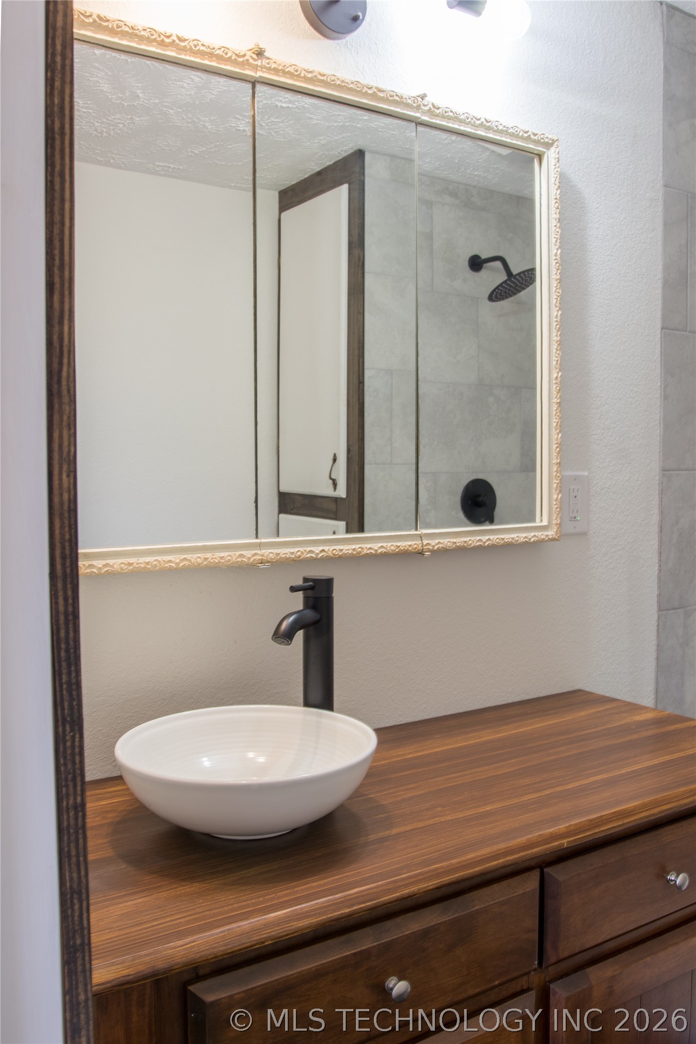 244 Covey Lane Property Photo 15