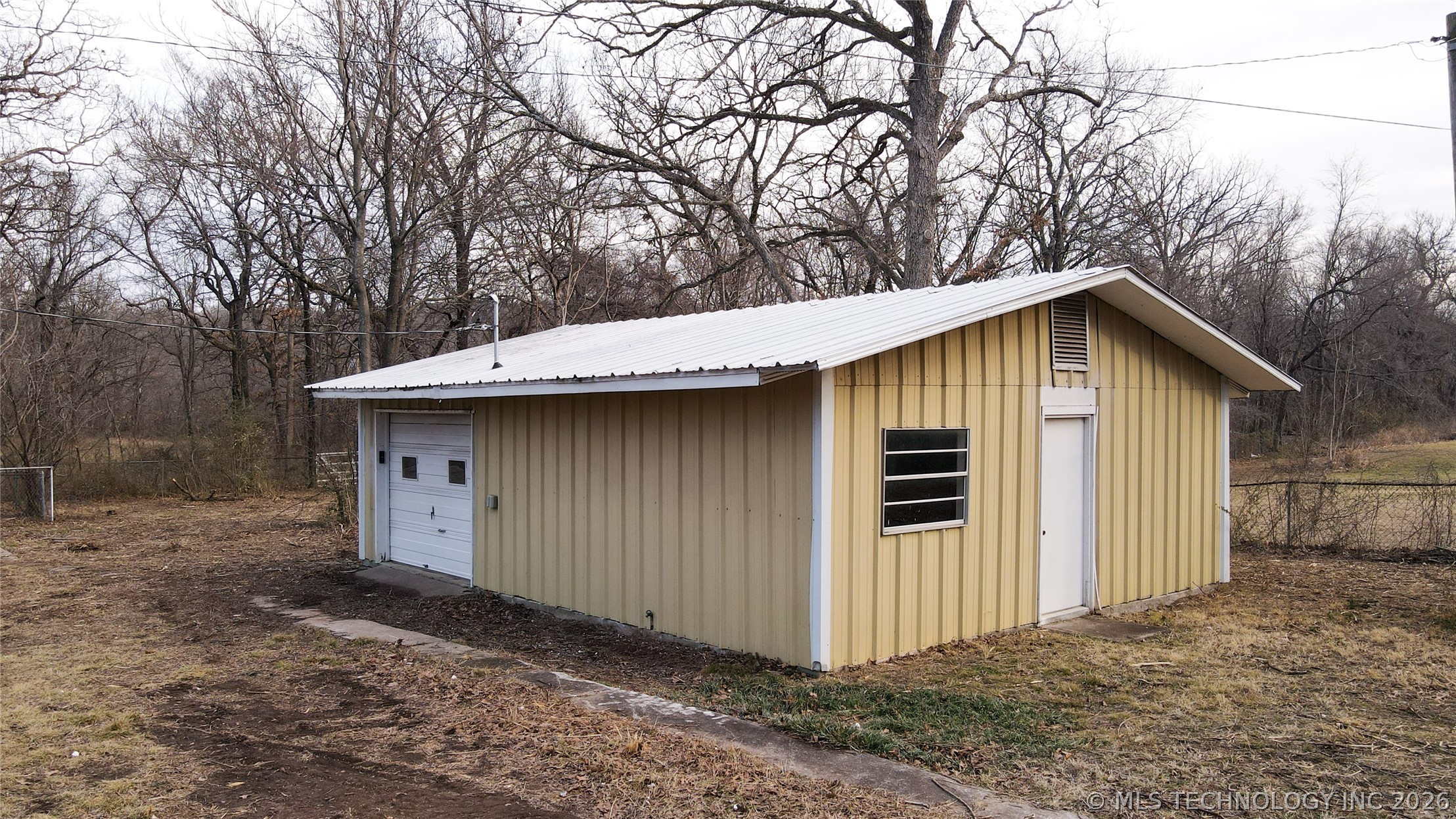 244 Covey Lane Property Photo 27