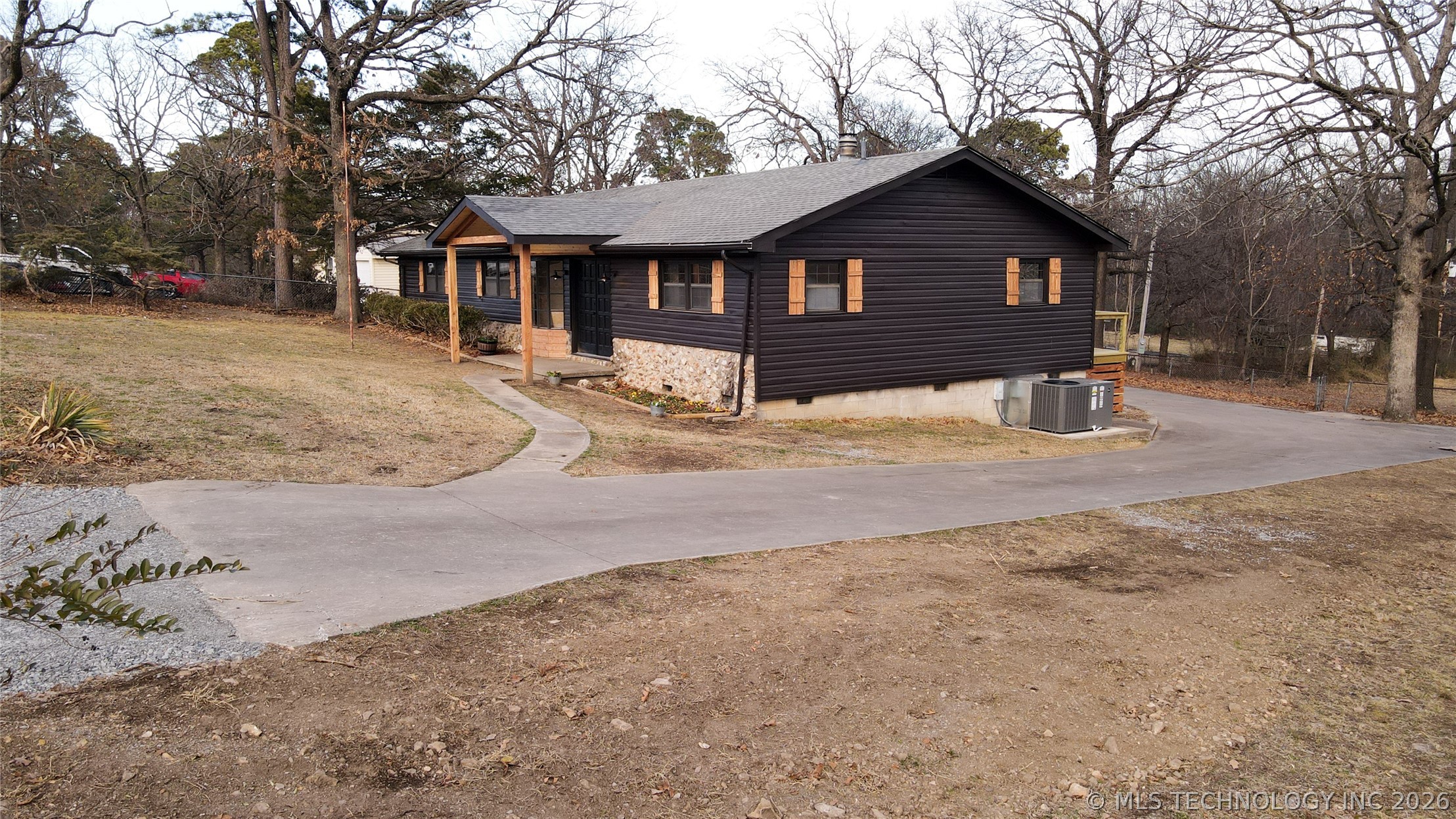 244 Covey Lane Property Photo 29