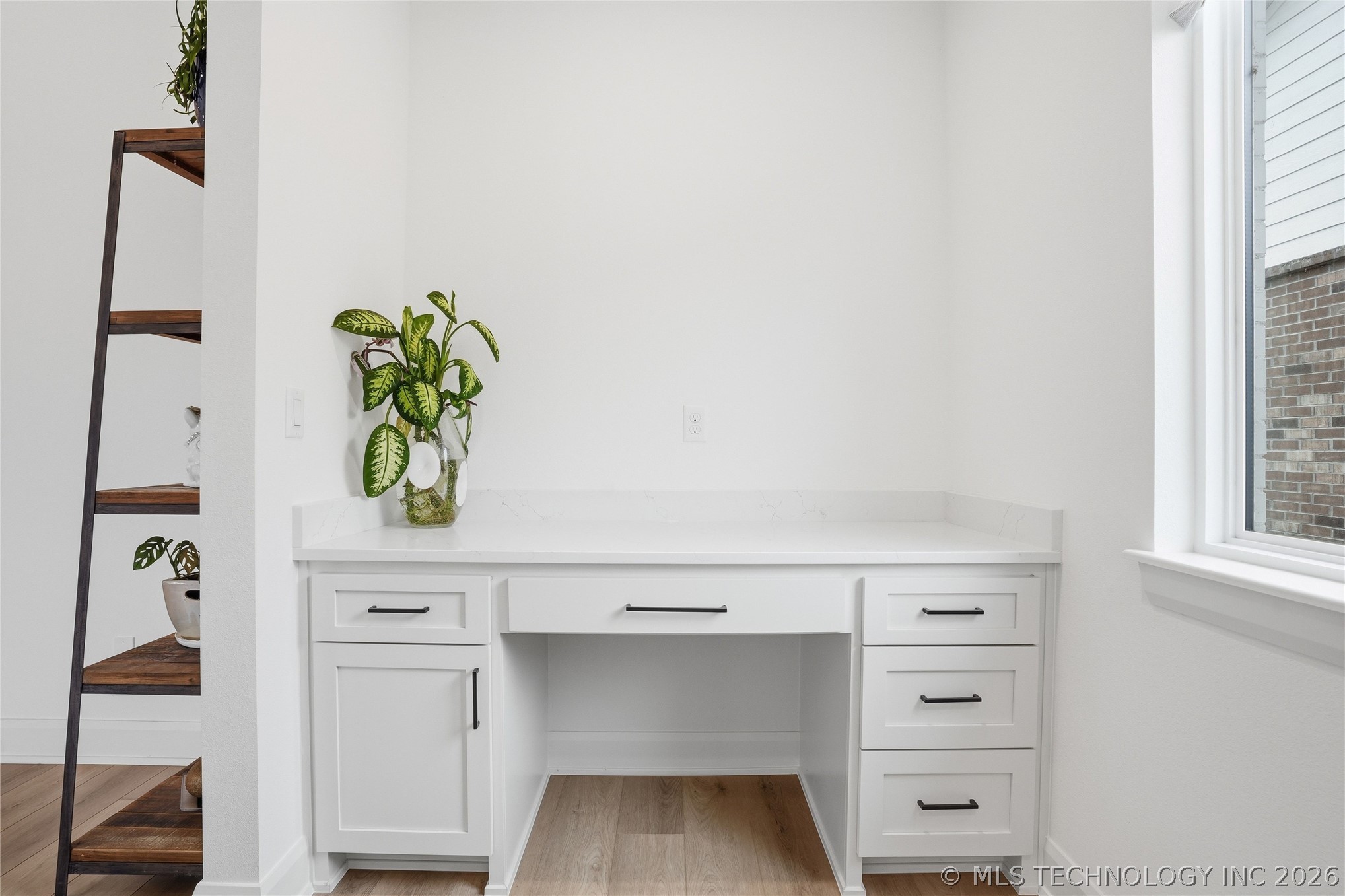 12905 S 21st Place W Property Photo 7