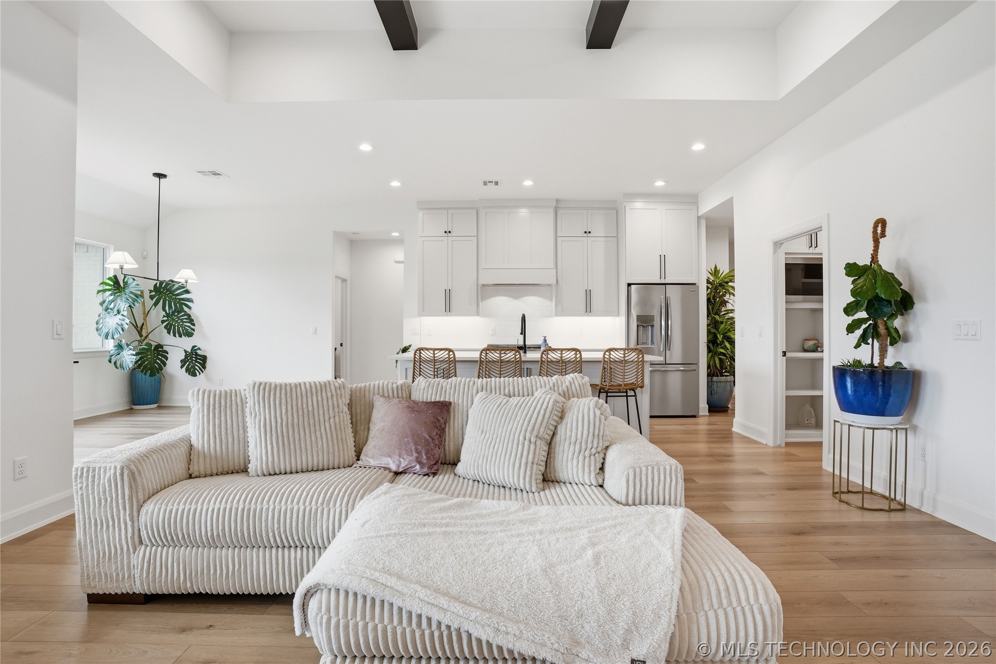 12905 S 21st Place W Property Photo 8