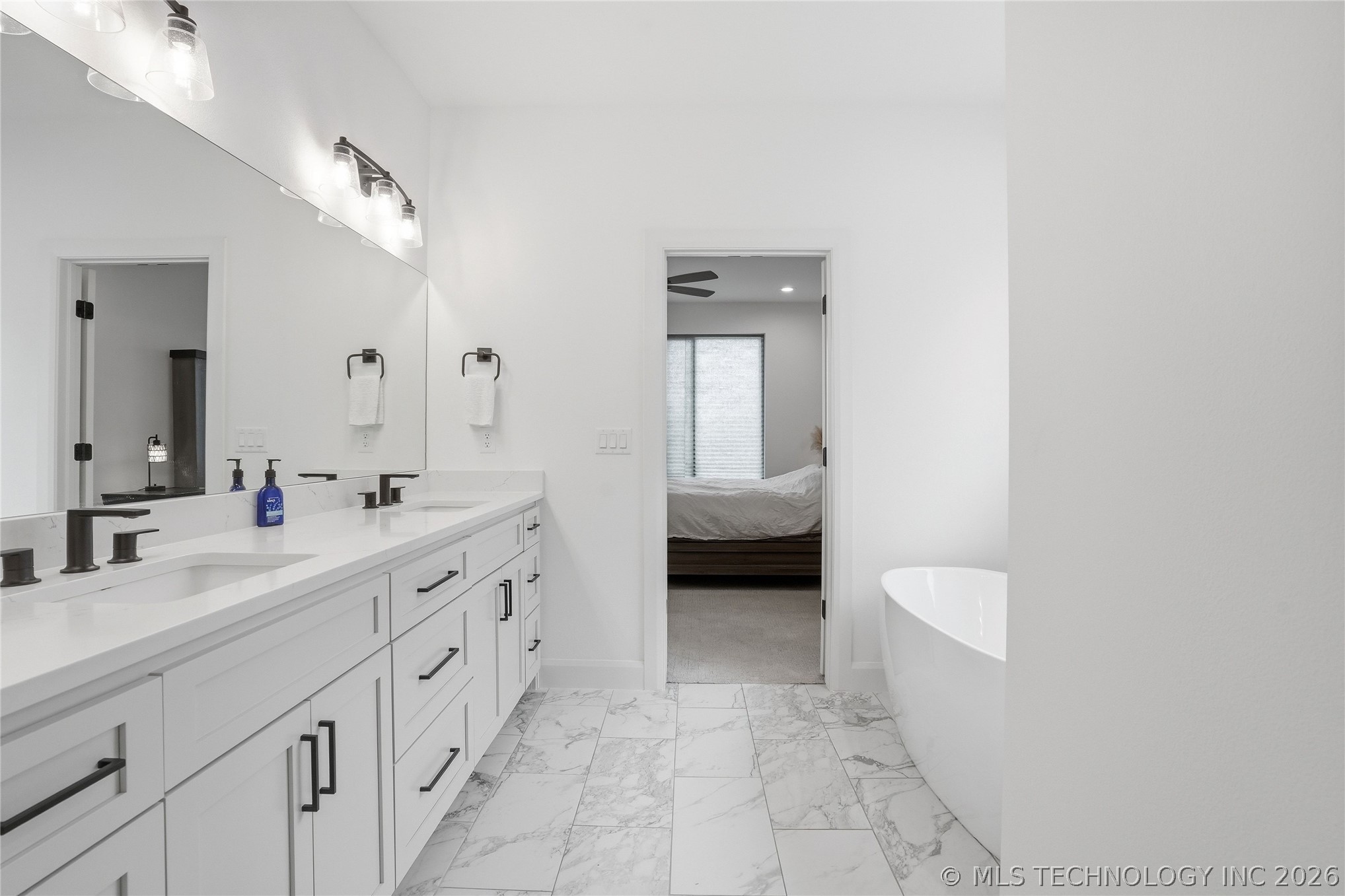 12905 S 21st Place W Property Photo 25