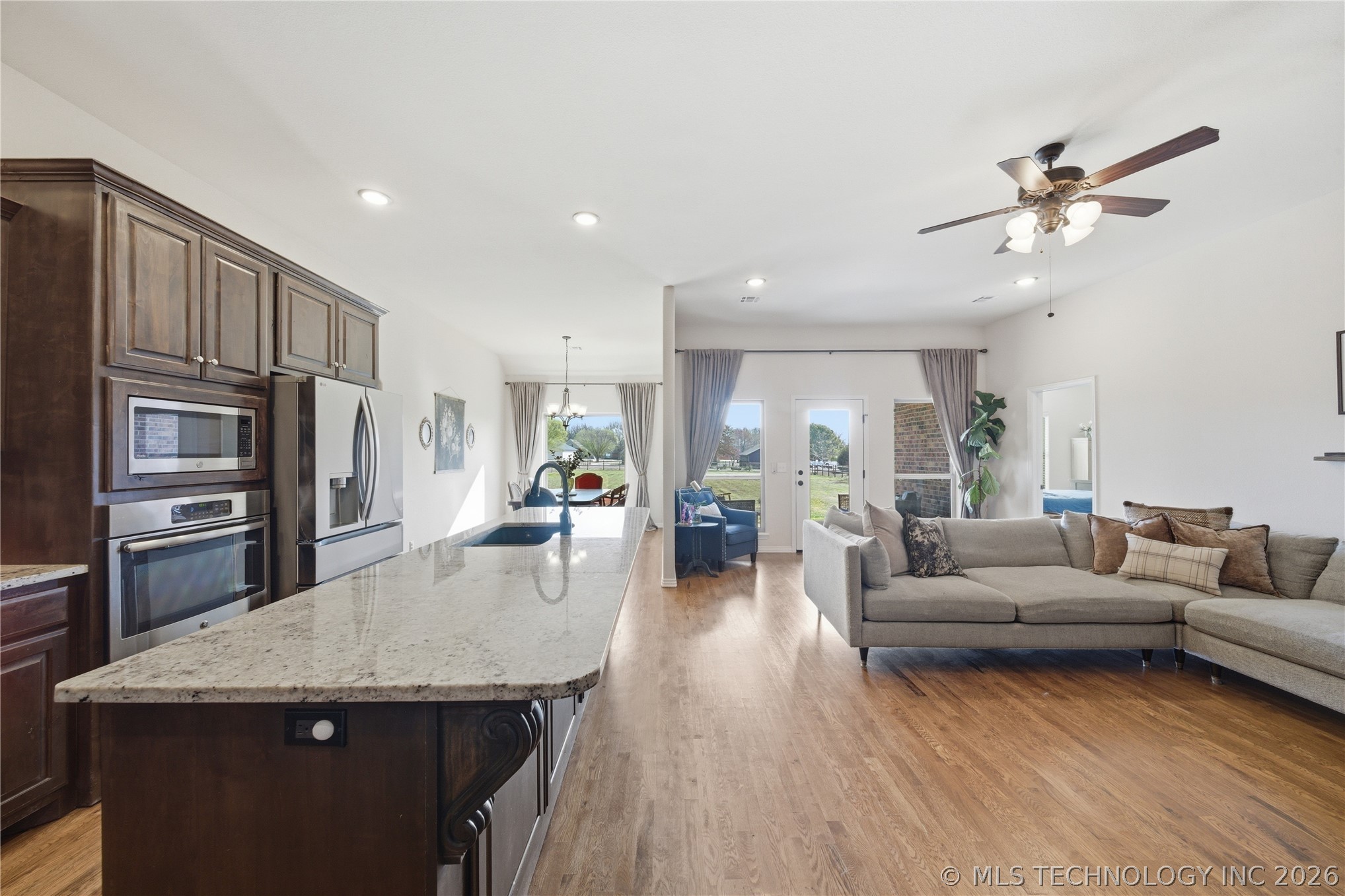 15459 Will Lane Property Photo 11
