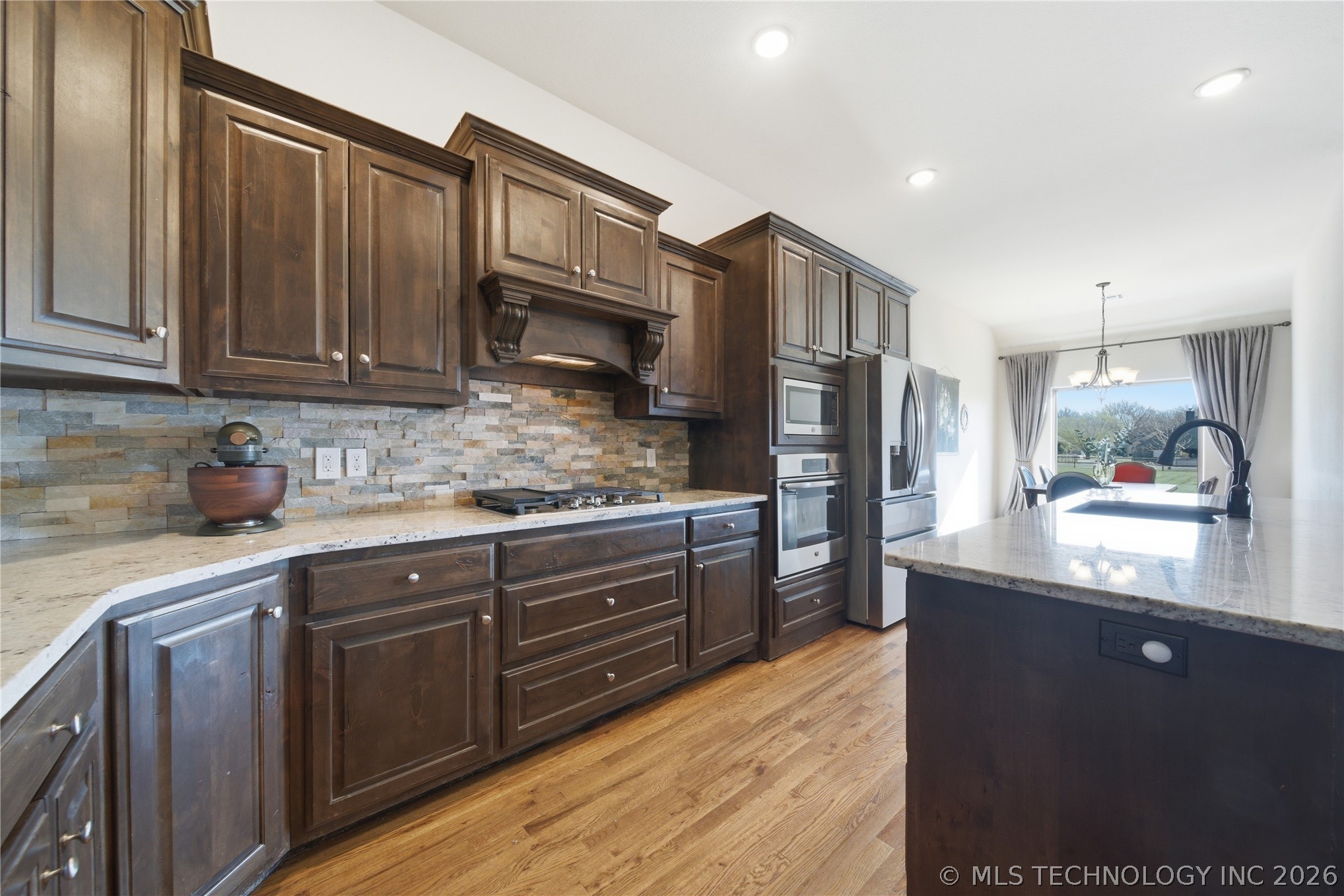 15459 Will Lane Property Photo 12