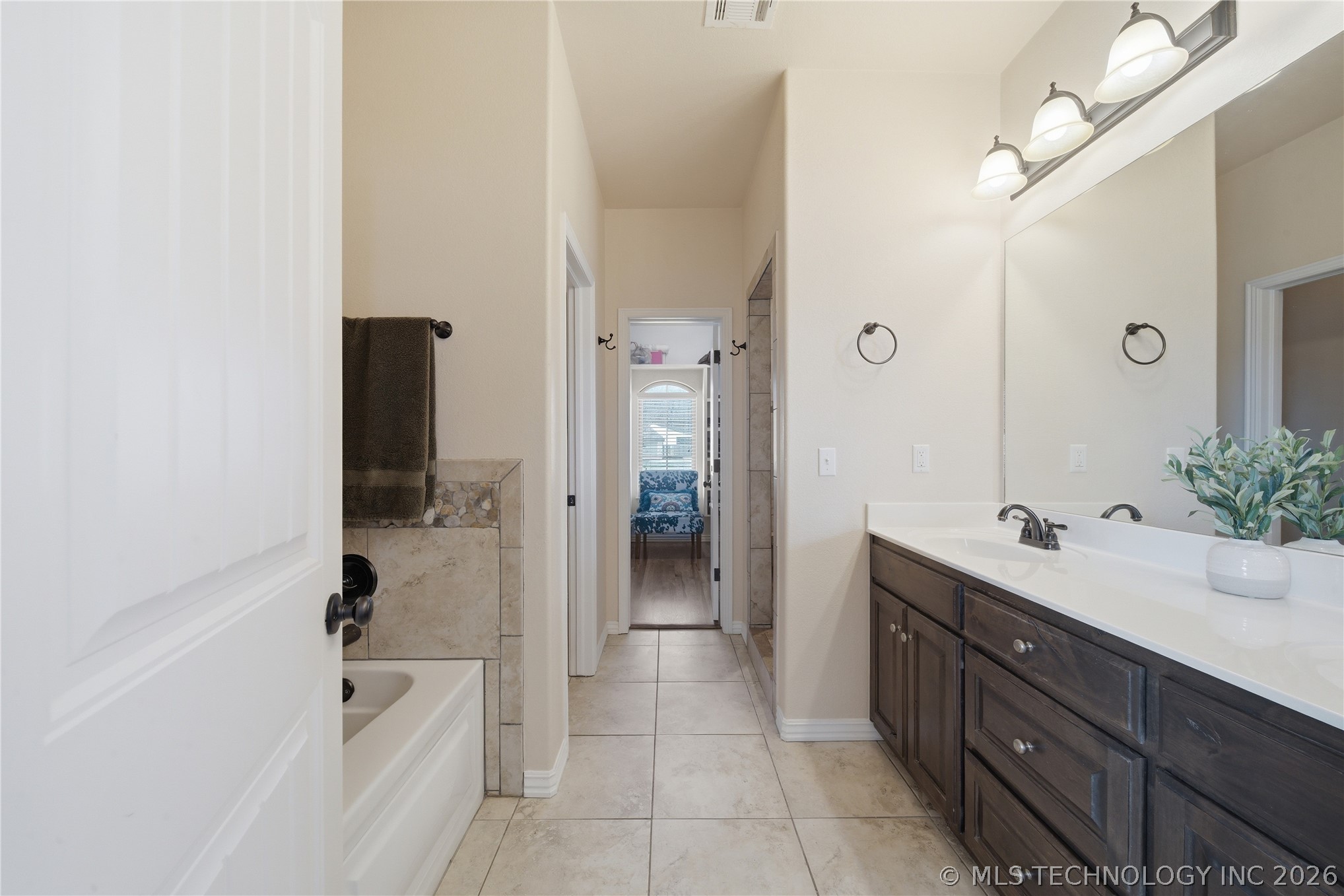 15459 Will Lane Property Photo 20