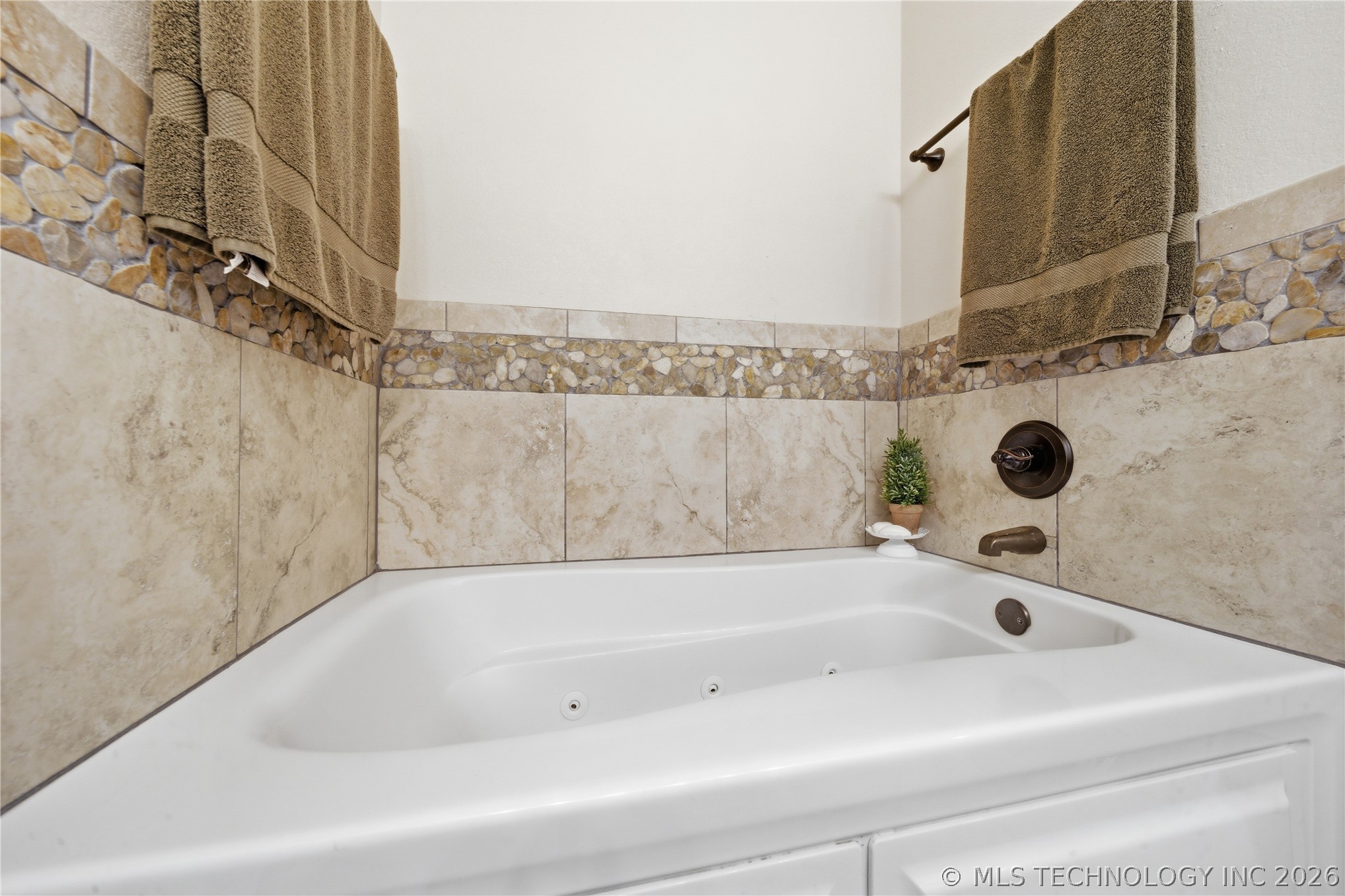 15459 Will Lane Property Photo 22