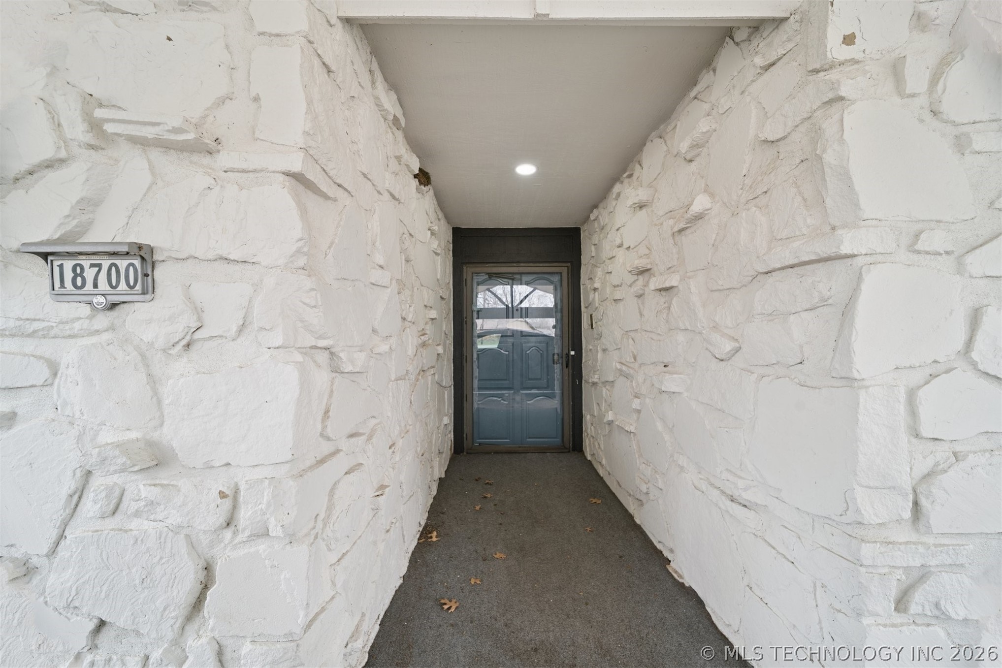 18700 E 94th Street Property Photo 4