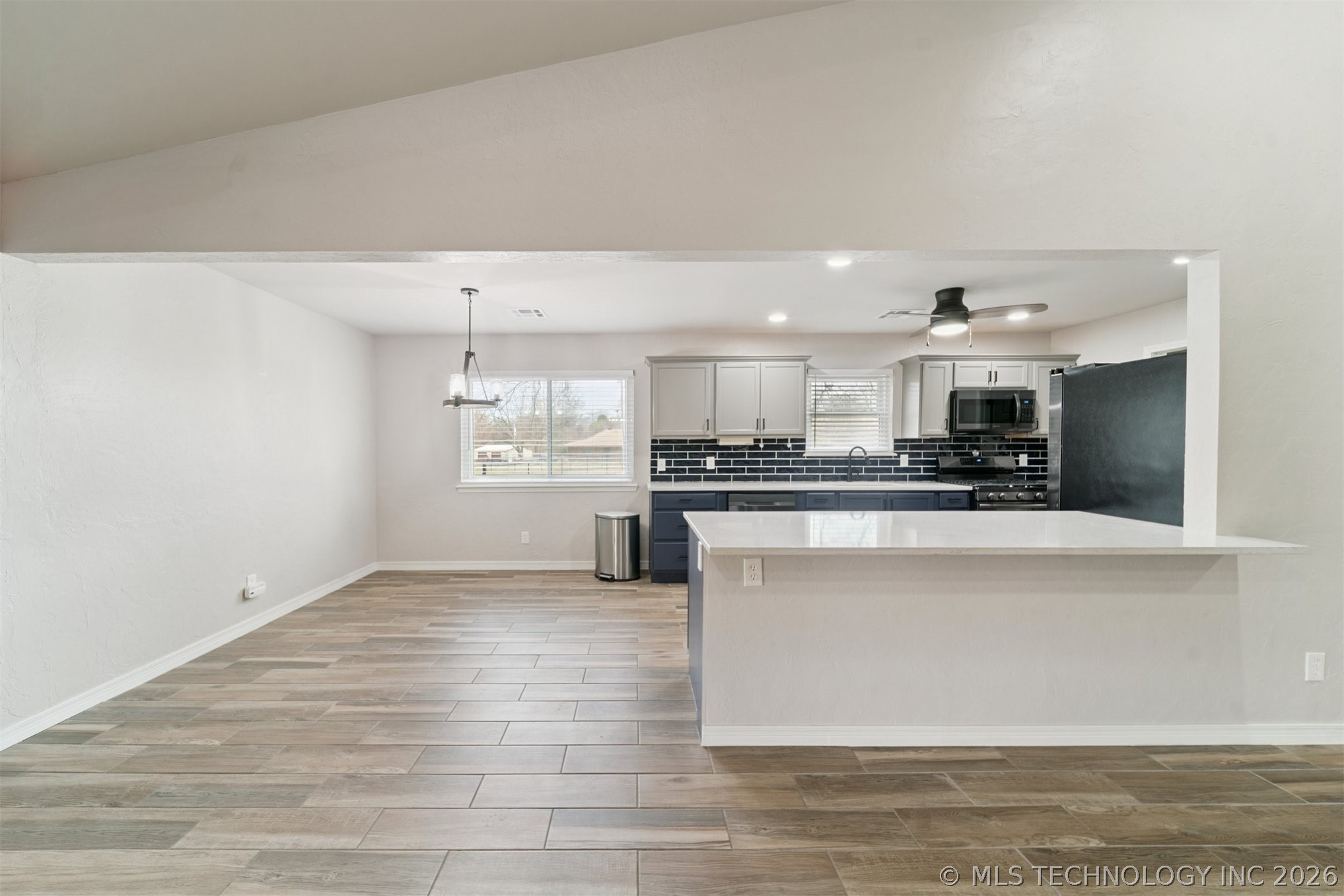 18700 E 94th Street Property Photo 10