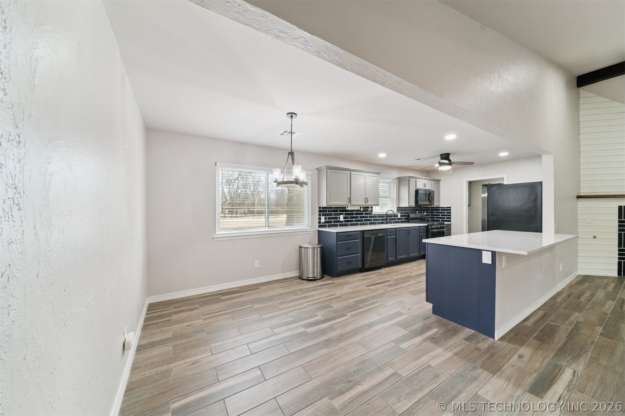 18700 E 94th Street Property Photo 11