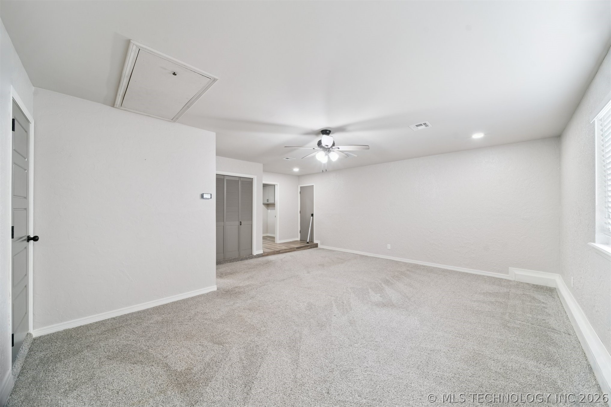 18700 E 94th Street Property Photo 20
