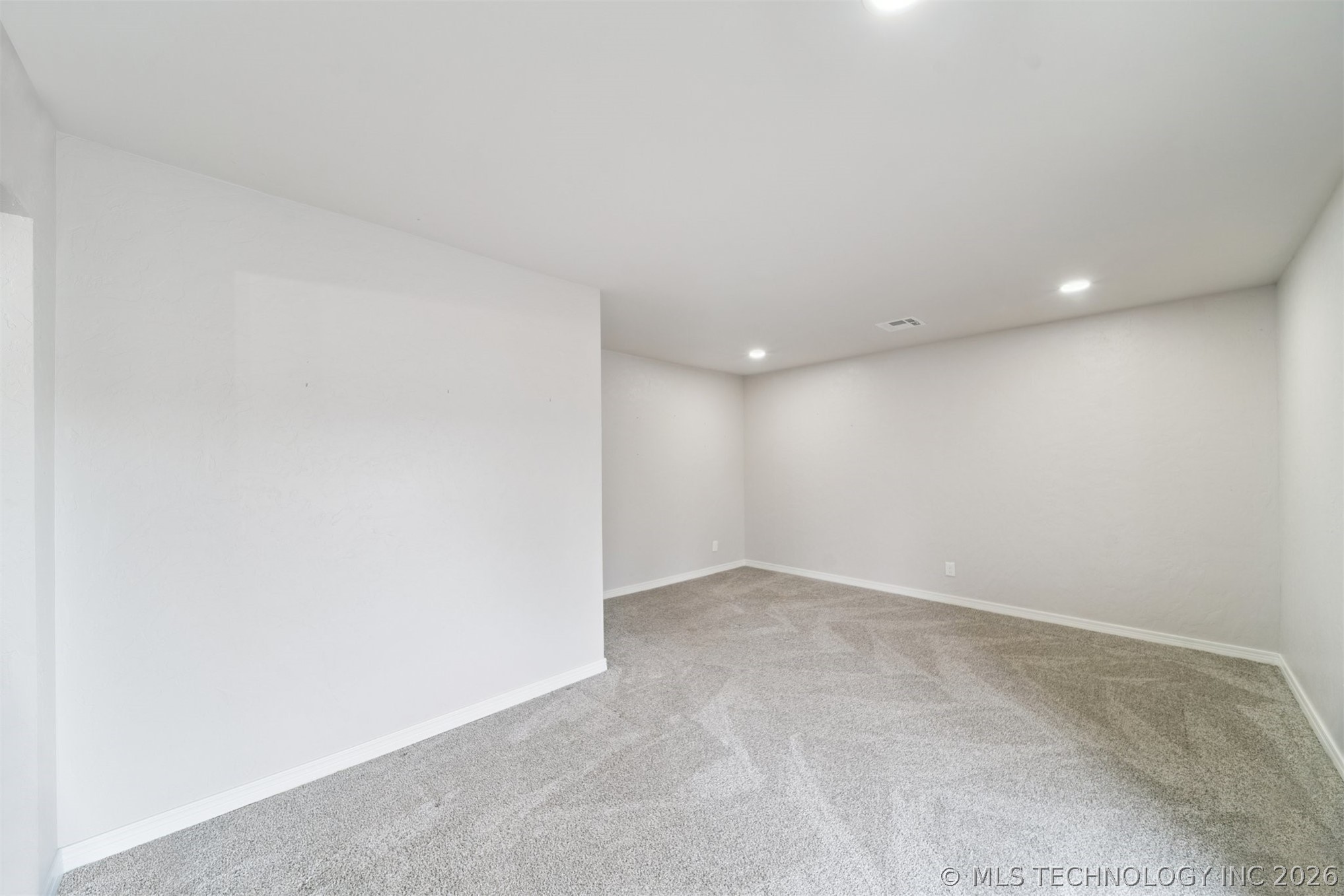 18700 E 94th Street Property Photo 23