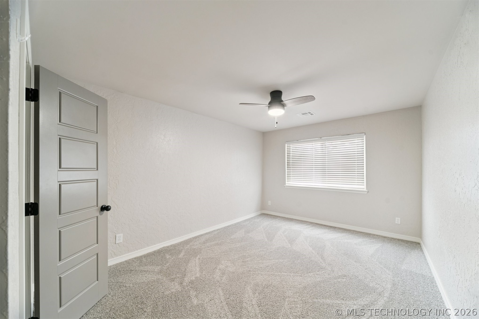 18700 E 94th Street Property Photo 28