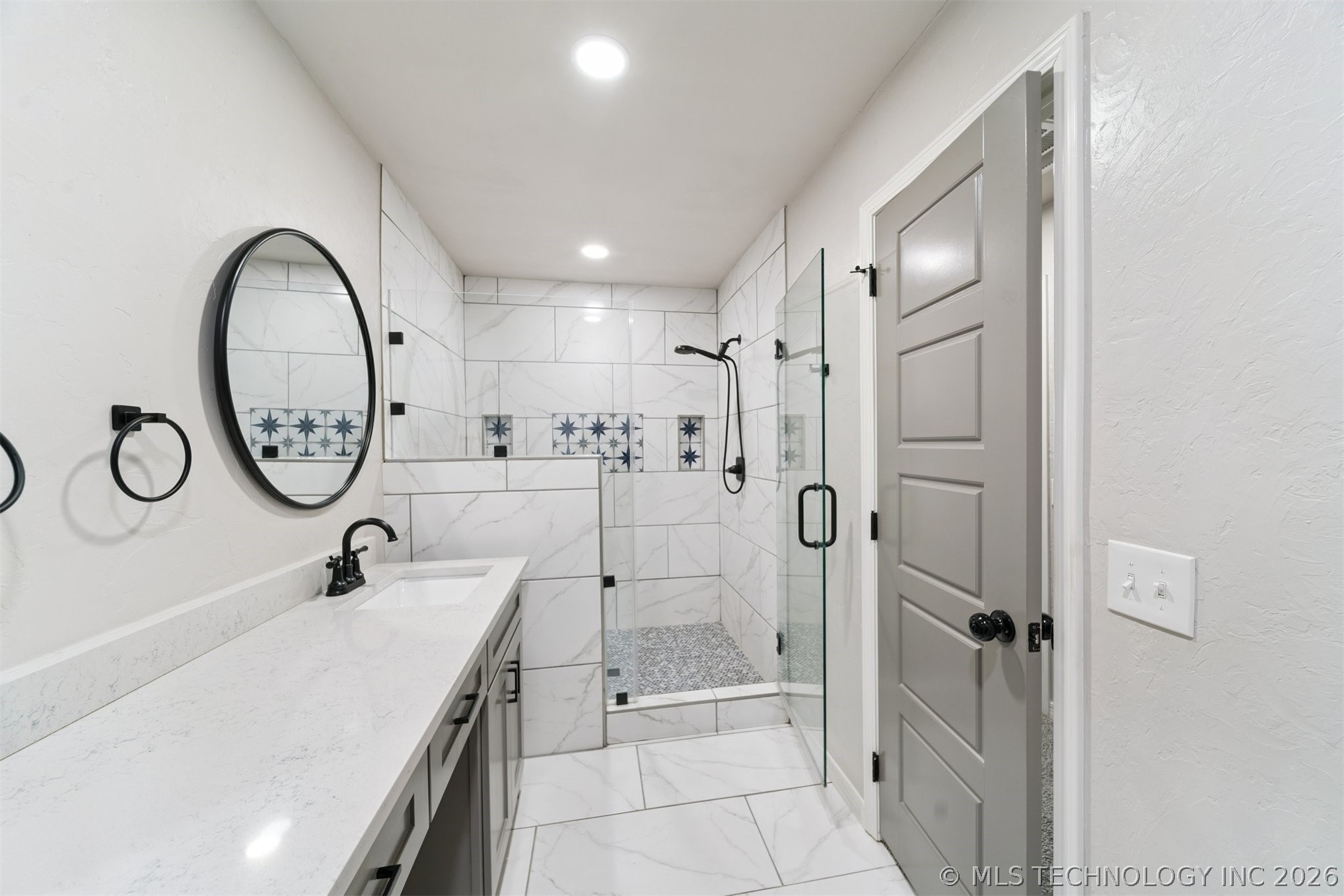 18700 E 94th Street Property Photo 31