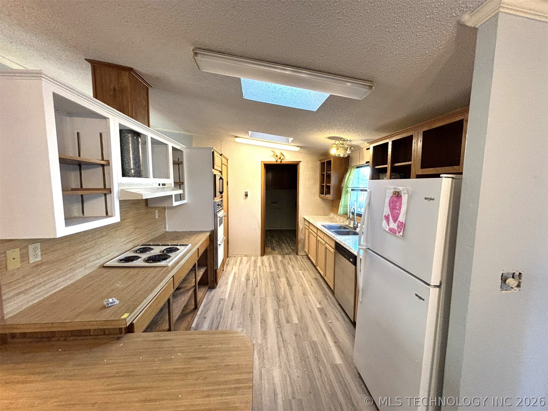415420 E 1094 Property Photo 11