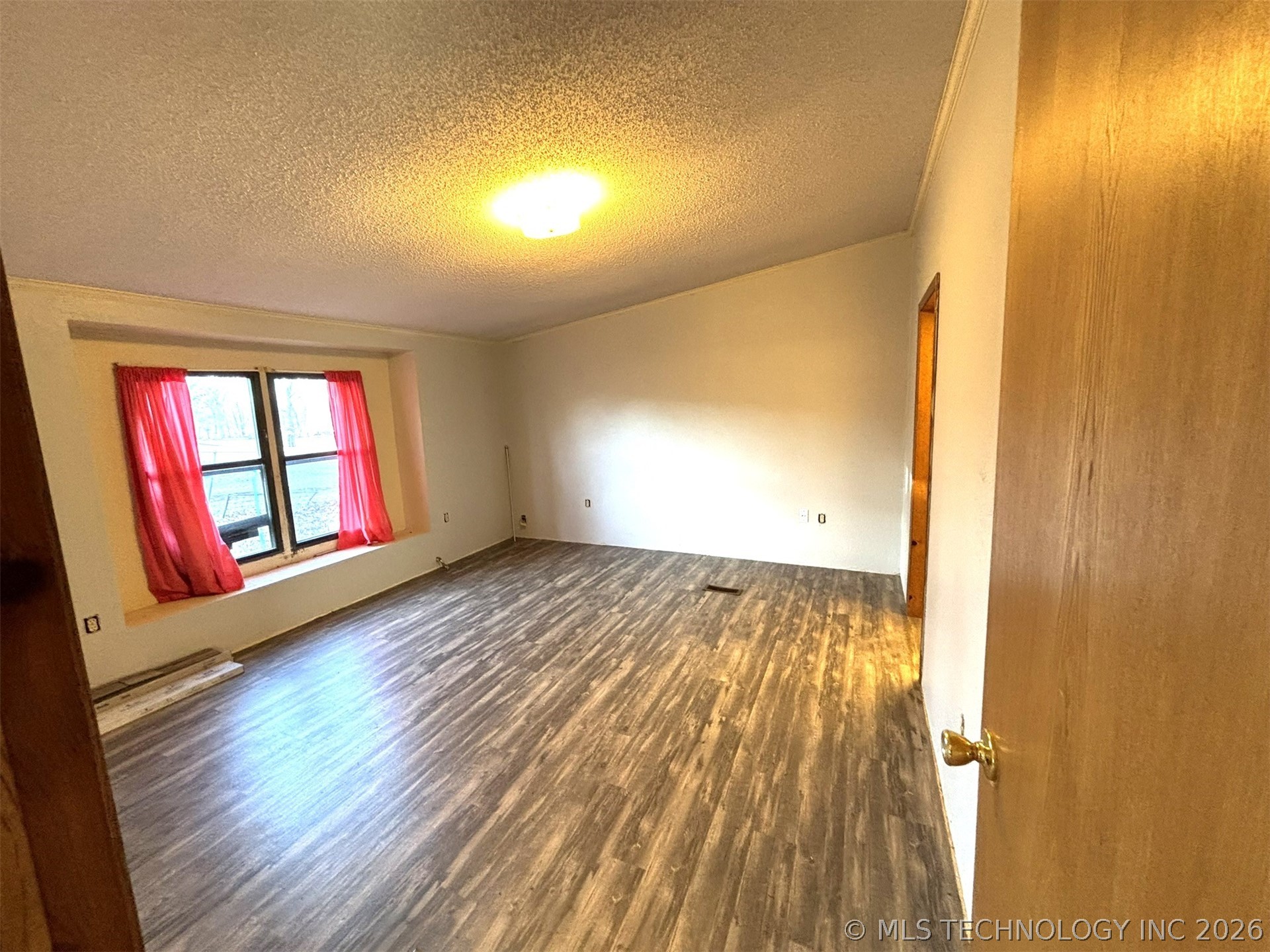 415420 E 1094 Property Photo 18