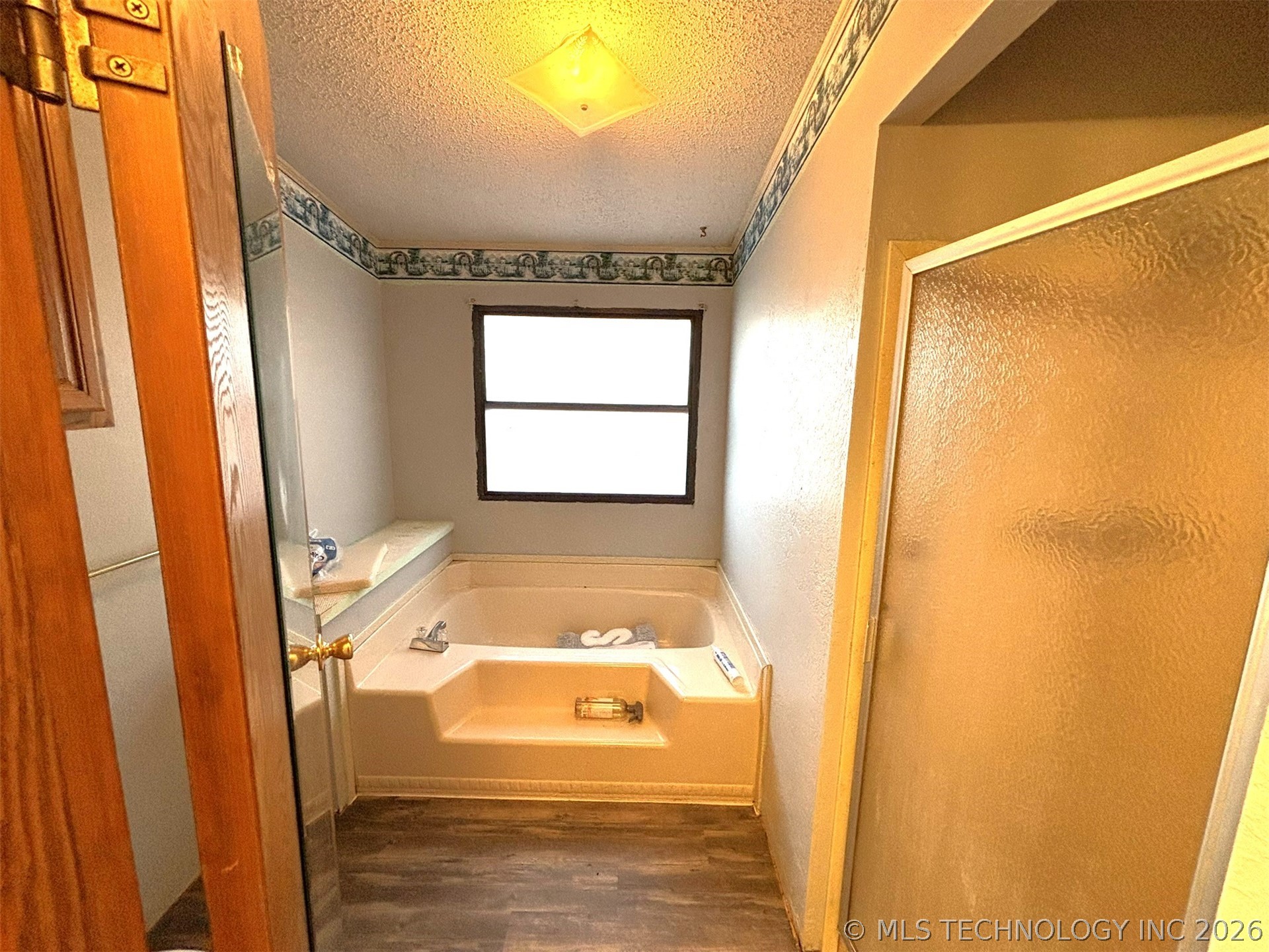 415420 E 1094 Property Photo 23